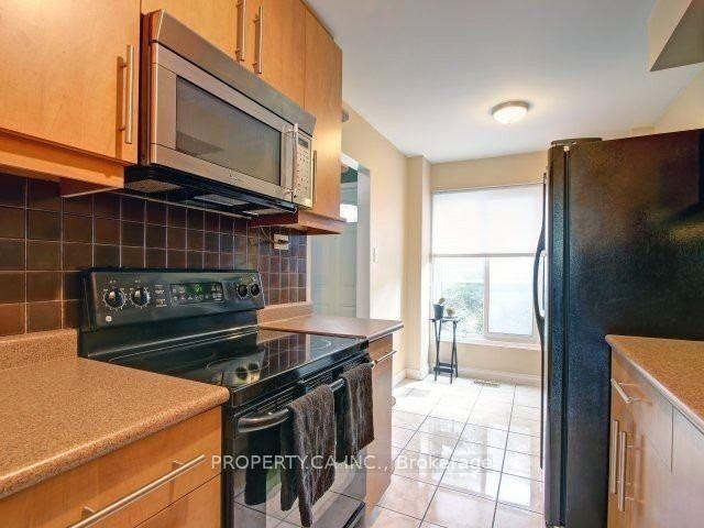 50 Wild Briarway, Toronto