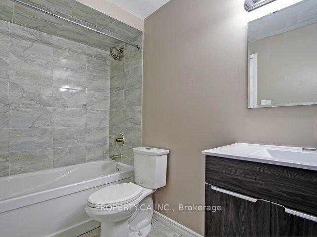 50 Wild Briarway, Toronto