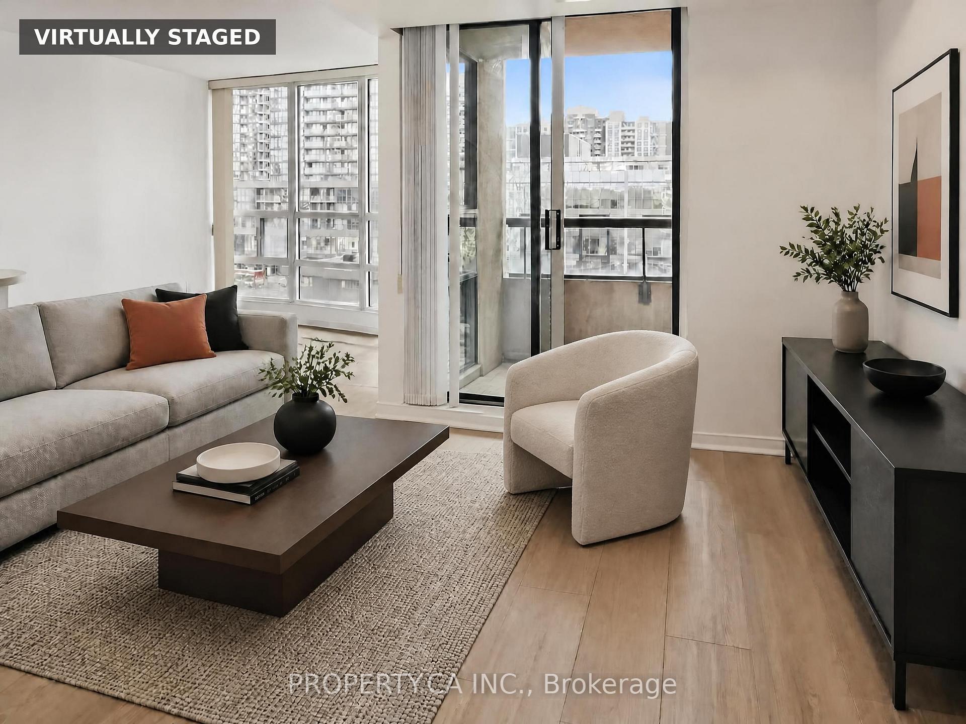 238 Doris Avenue 812, Toronto Unit: 812