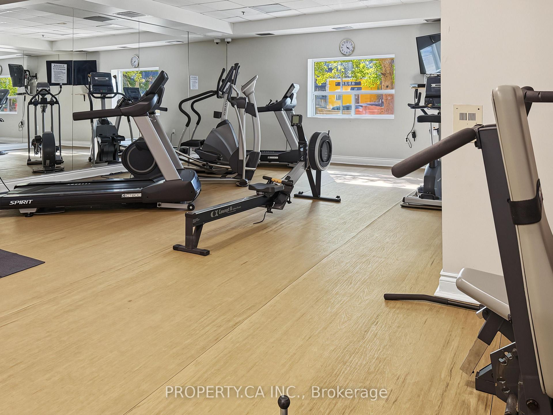 238 Doris Avenue 812, Toronto Unit: 812