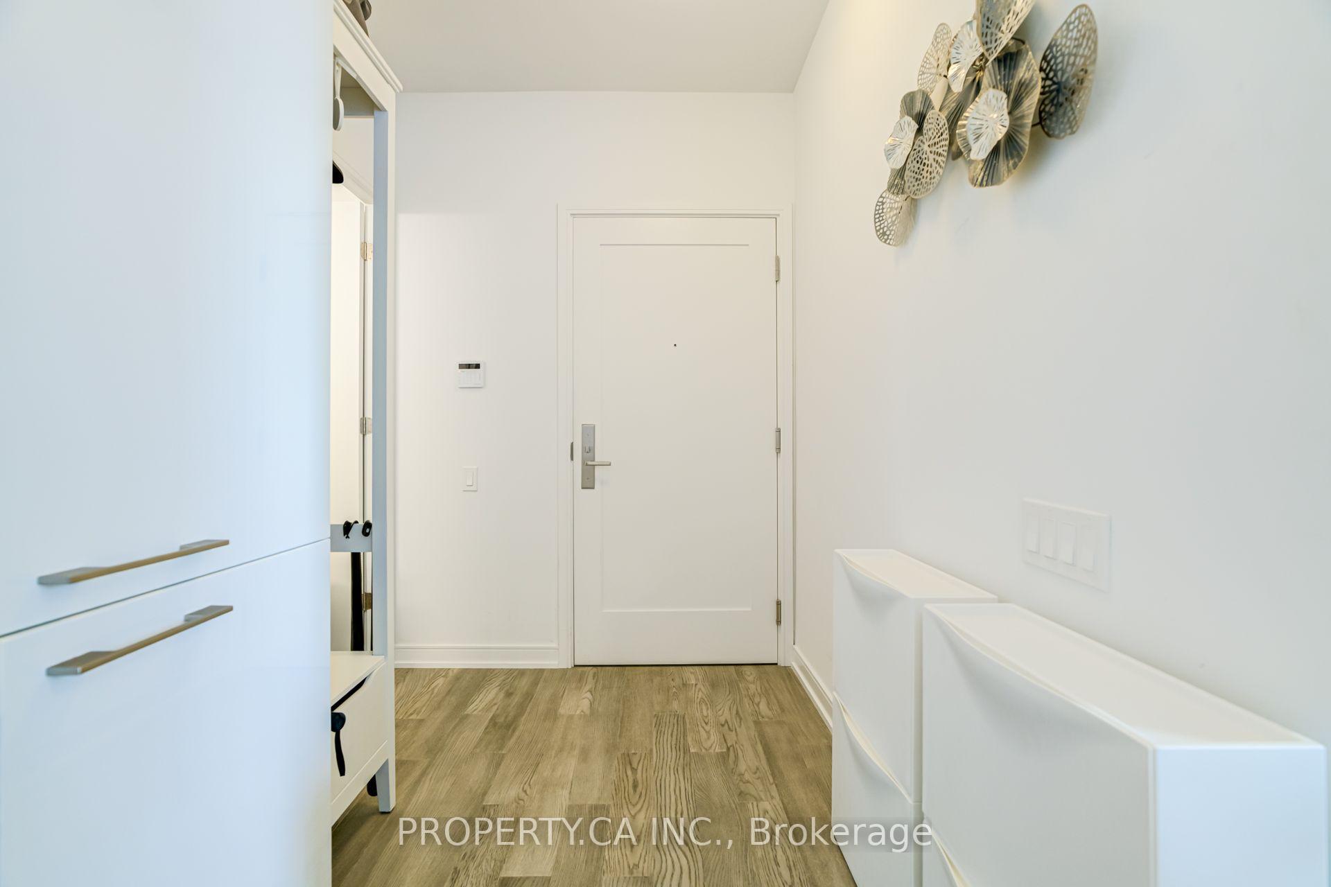 3 Gloucester Street 1709, Toronto Unit: 1709