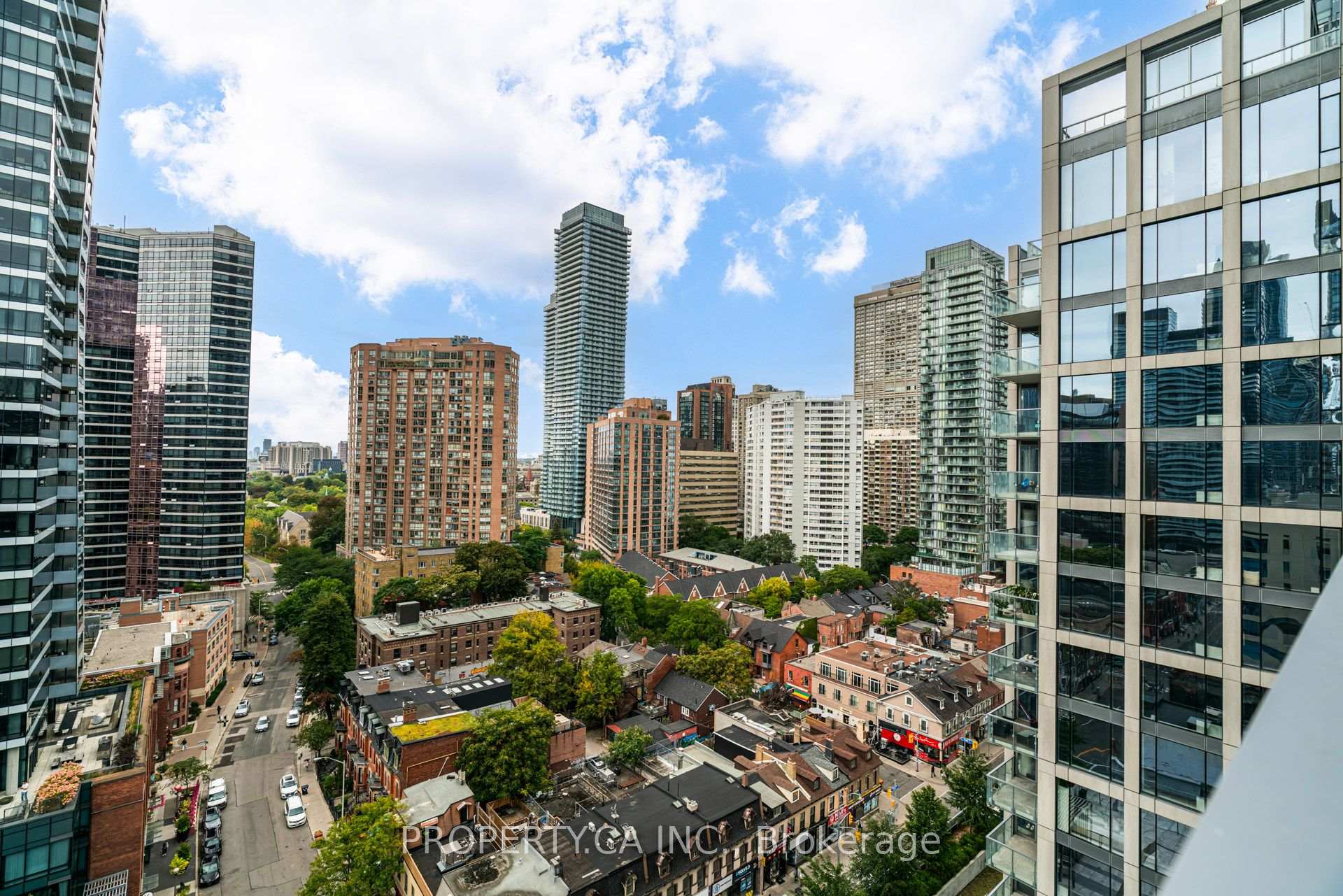 3 Gloucester Street 1709, Toronto Unit: 1709