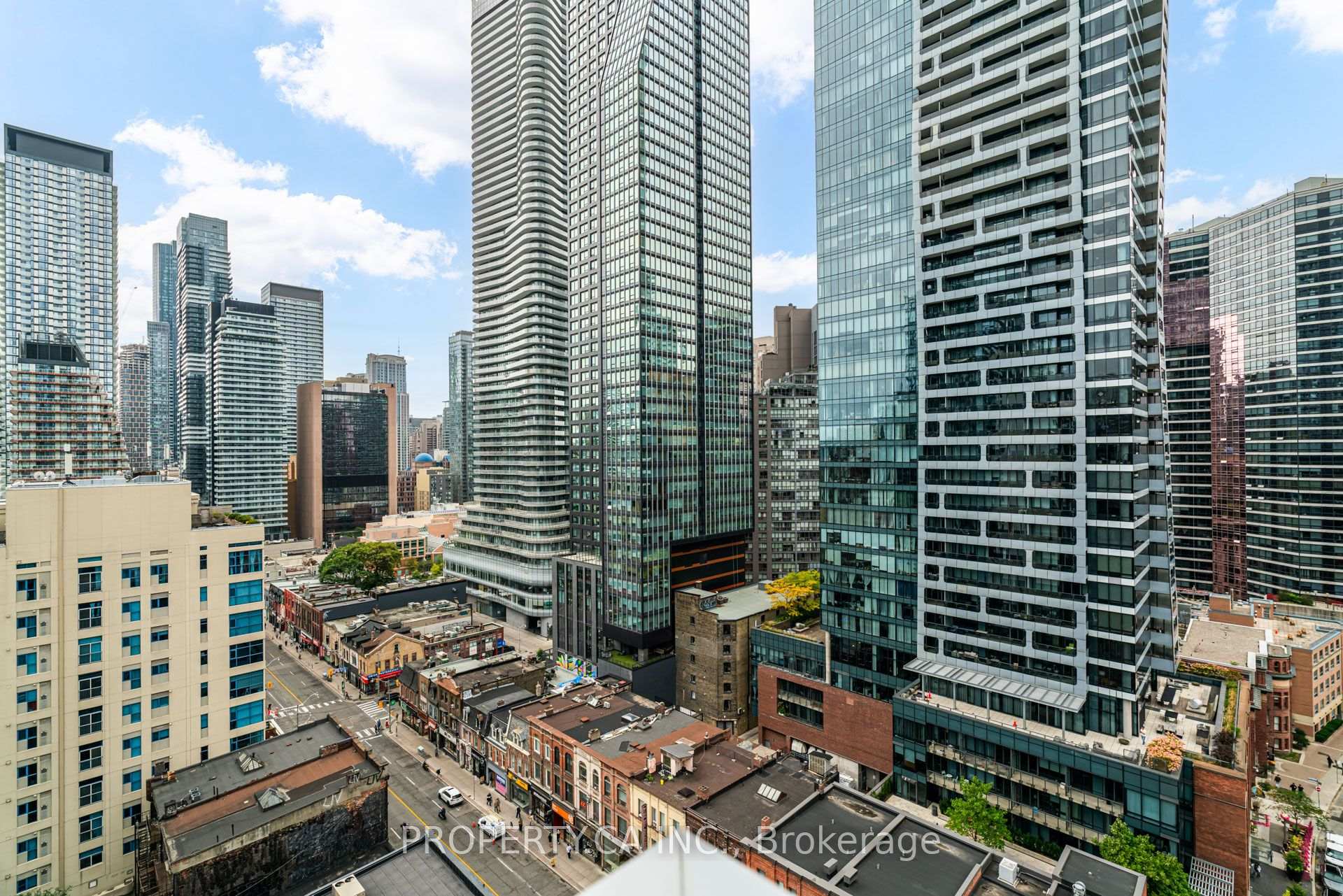 3 Gloucester Street 1709, Toronto Unit: 1709