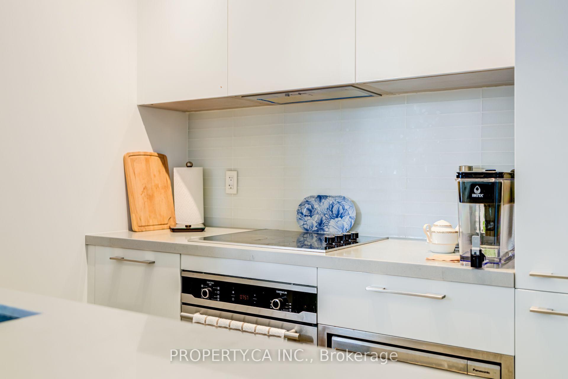 3 Gloucester Street 1709, Toronto Unit: 1709