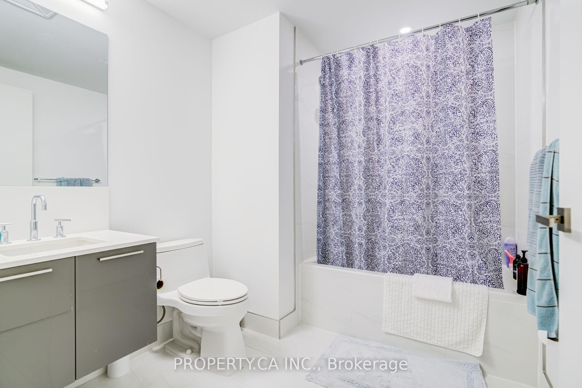 3 Gloucester Street 1709, Toronto Unit: 1709