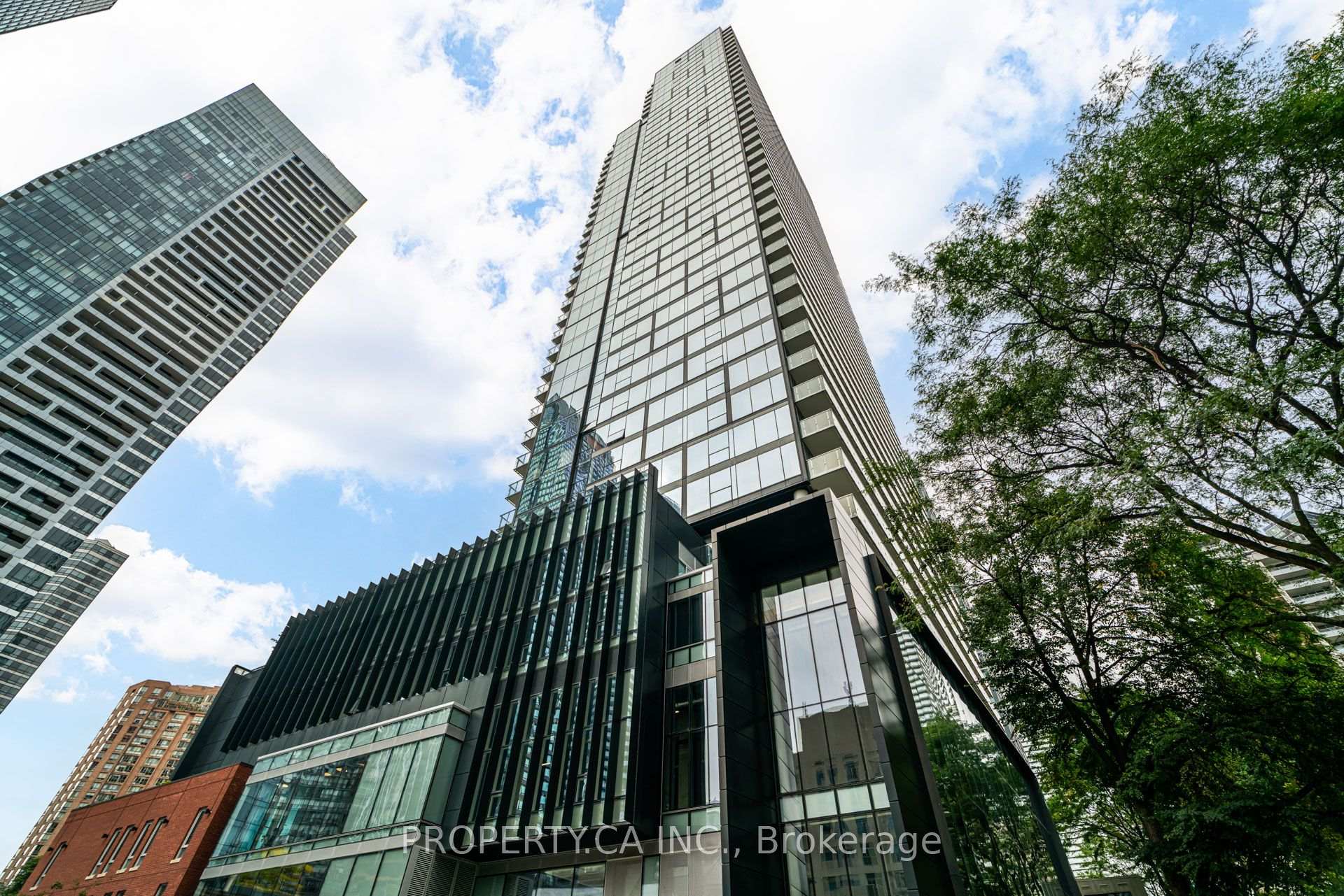 3 Gloucester Street 1709, Toronto Unit: 1709
