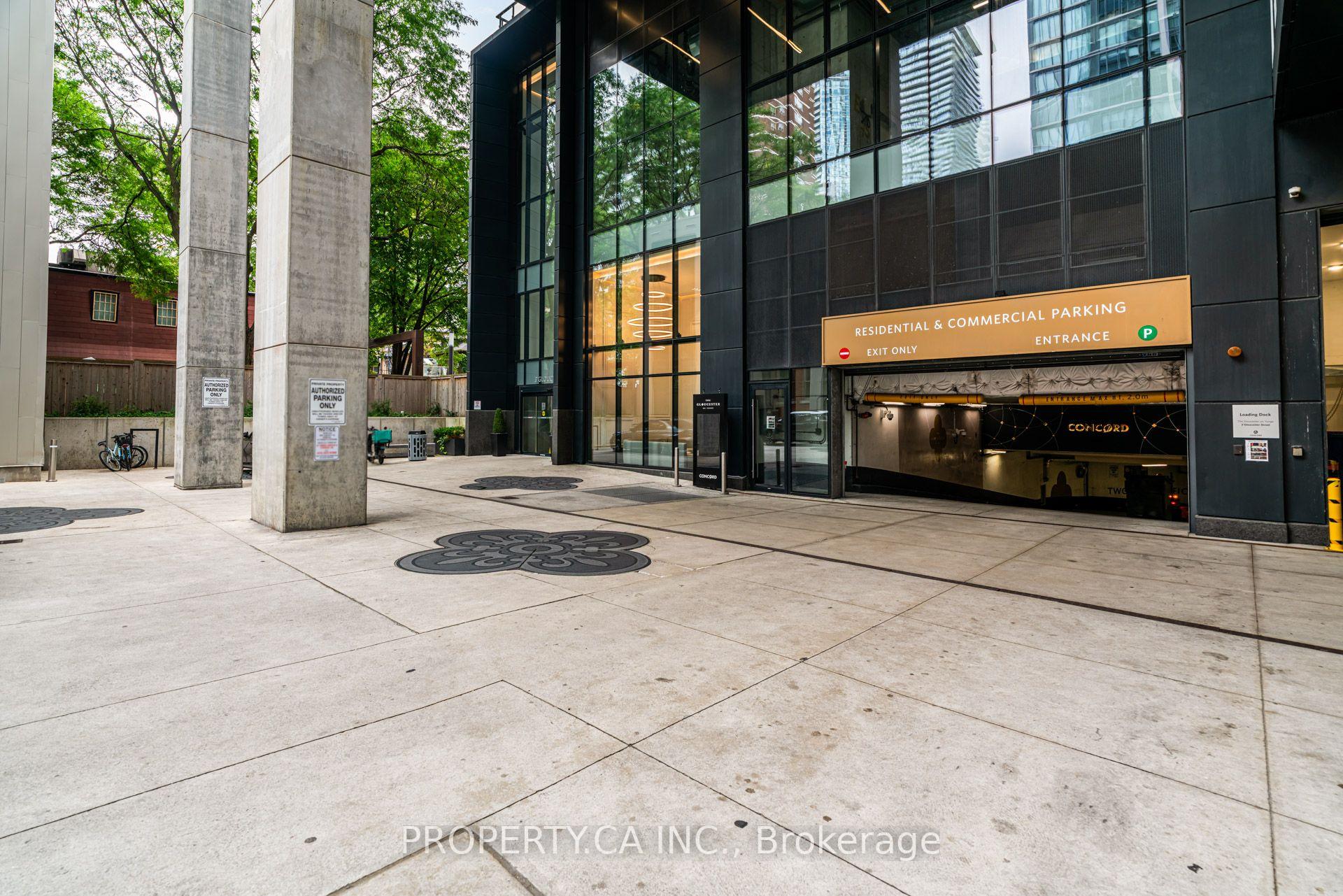 3 Gloucester Street 1709, Toronto Unit: 1709