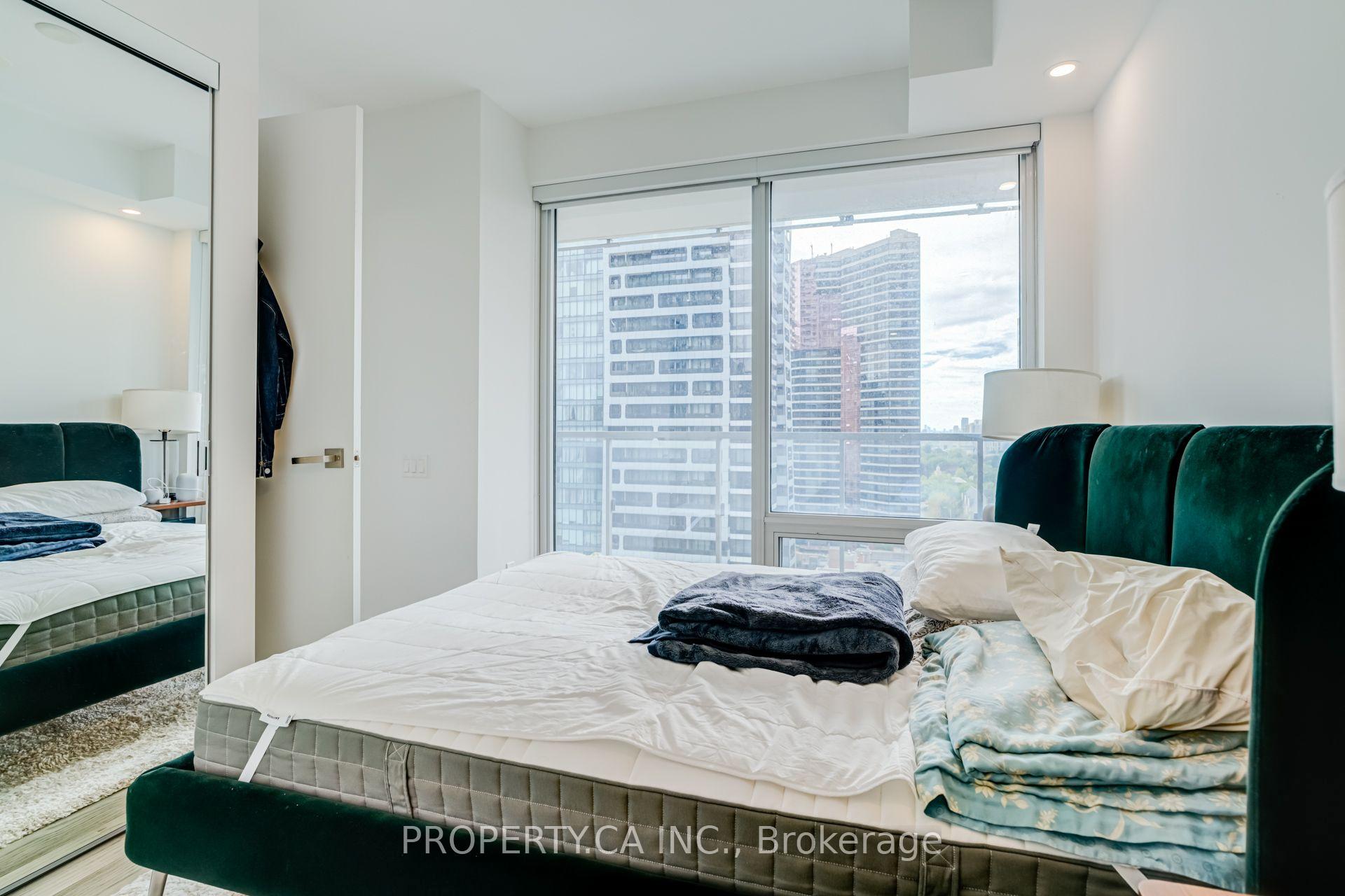 3 Gloucester Street 1709, Toronto Unit: 1709