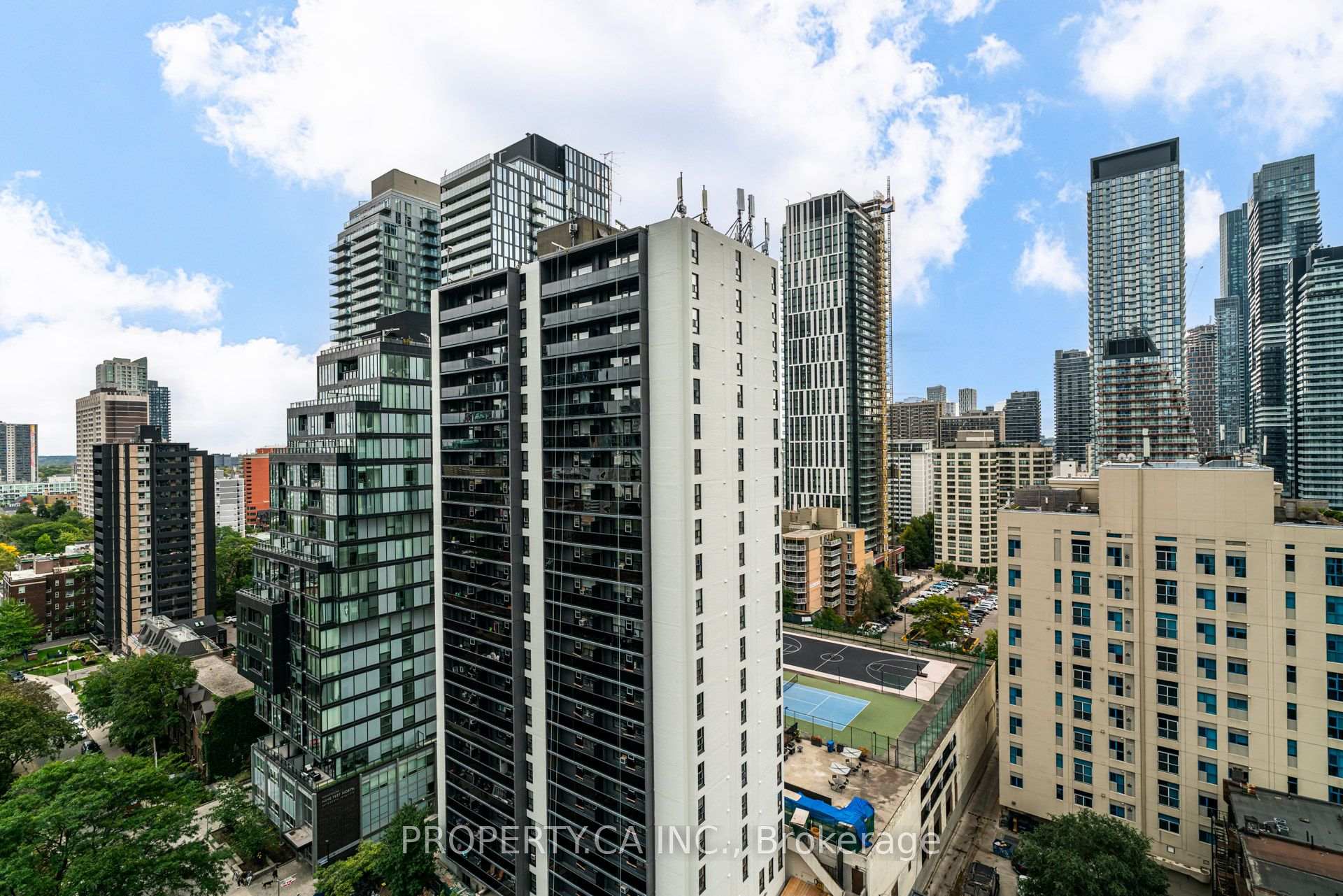 3 Gloucester Street 1709, Toronto Unit: 1709