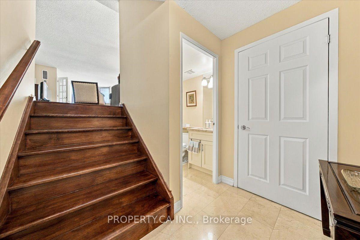 30 Church Street 602, Toronto Unit: 602