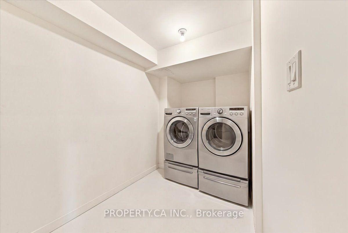 30 Church Street 602, Toronto Unit: 602