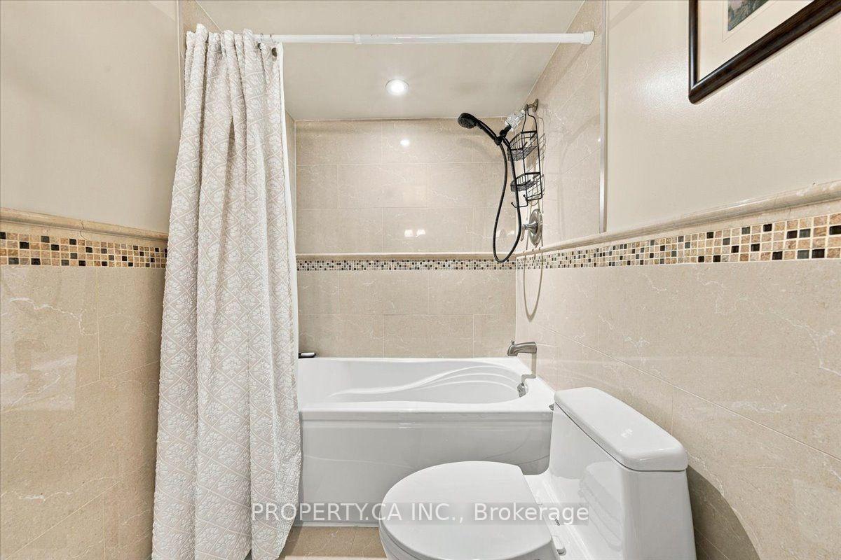 30 Church Street 602, Toronto Unit: 602