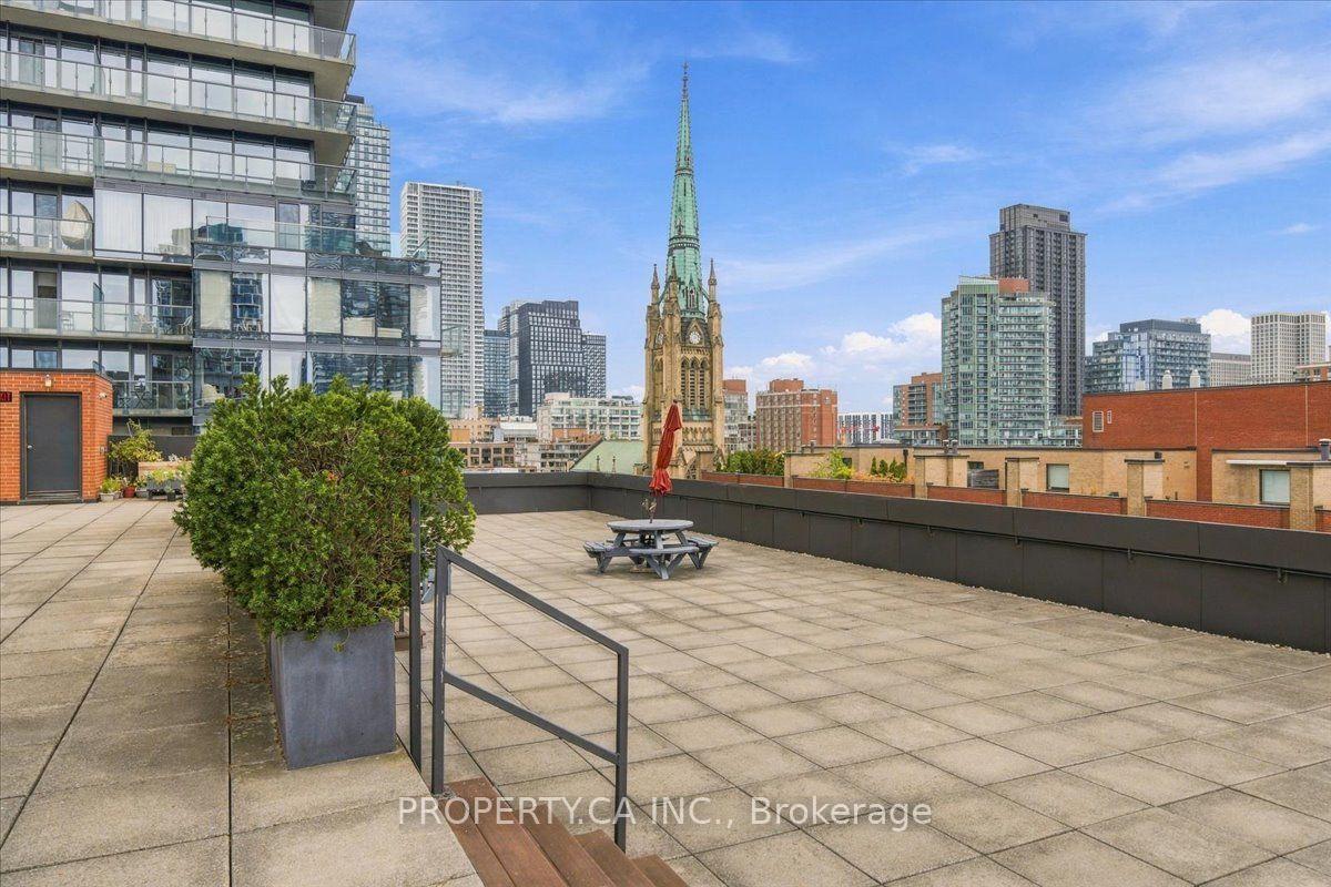 30 Church Street 602, Toronto Unit: 602