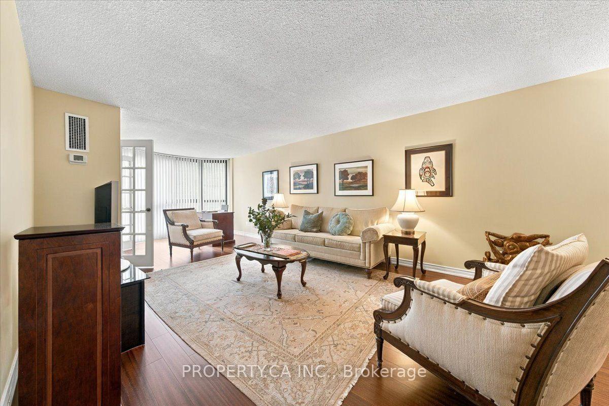 30 Church Street 602, Toronto Unit: 602