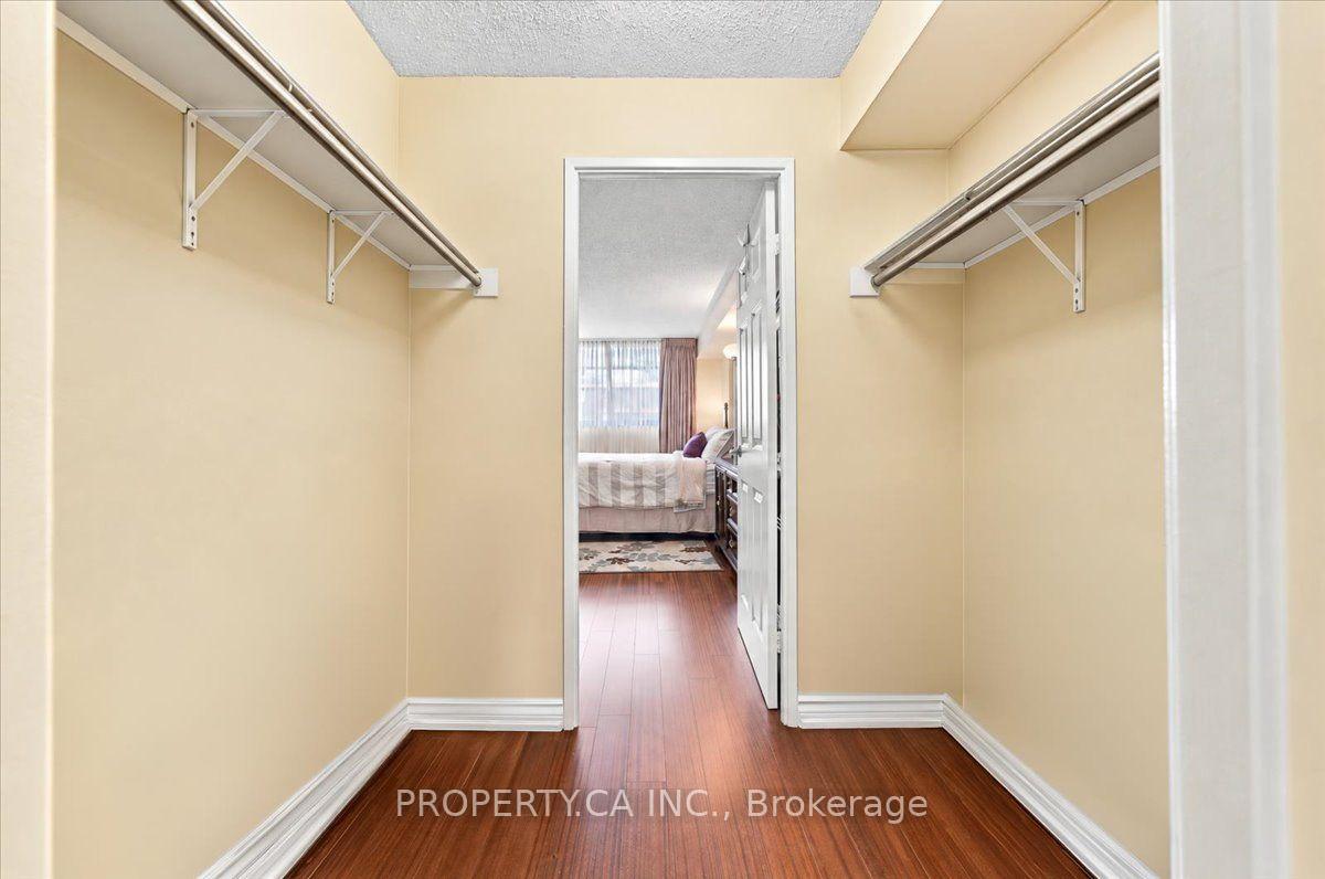 30 Church Street 602, Toronto Unit: 602