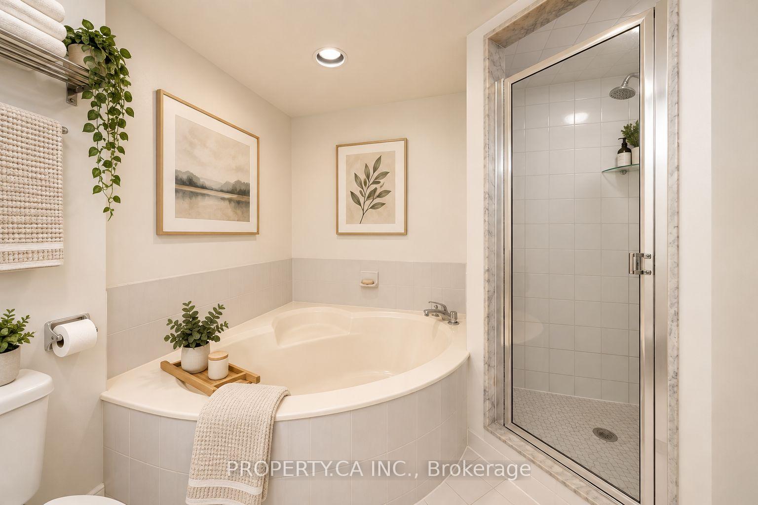 25 Maitland Street W 1001, Toronto Unit: 1001