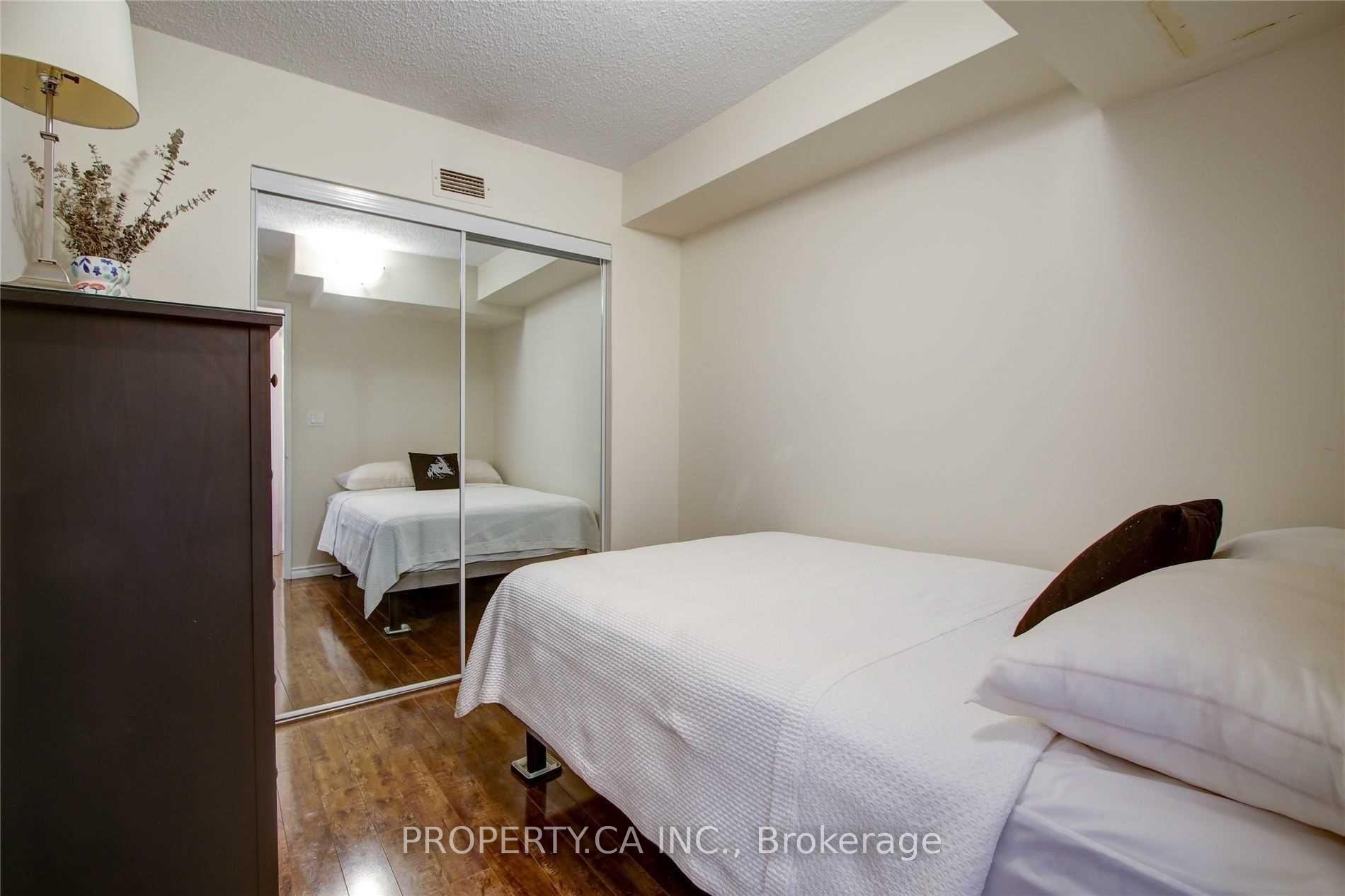 92 King Street E 606, Toronto Unit: 606