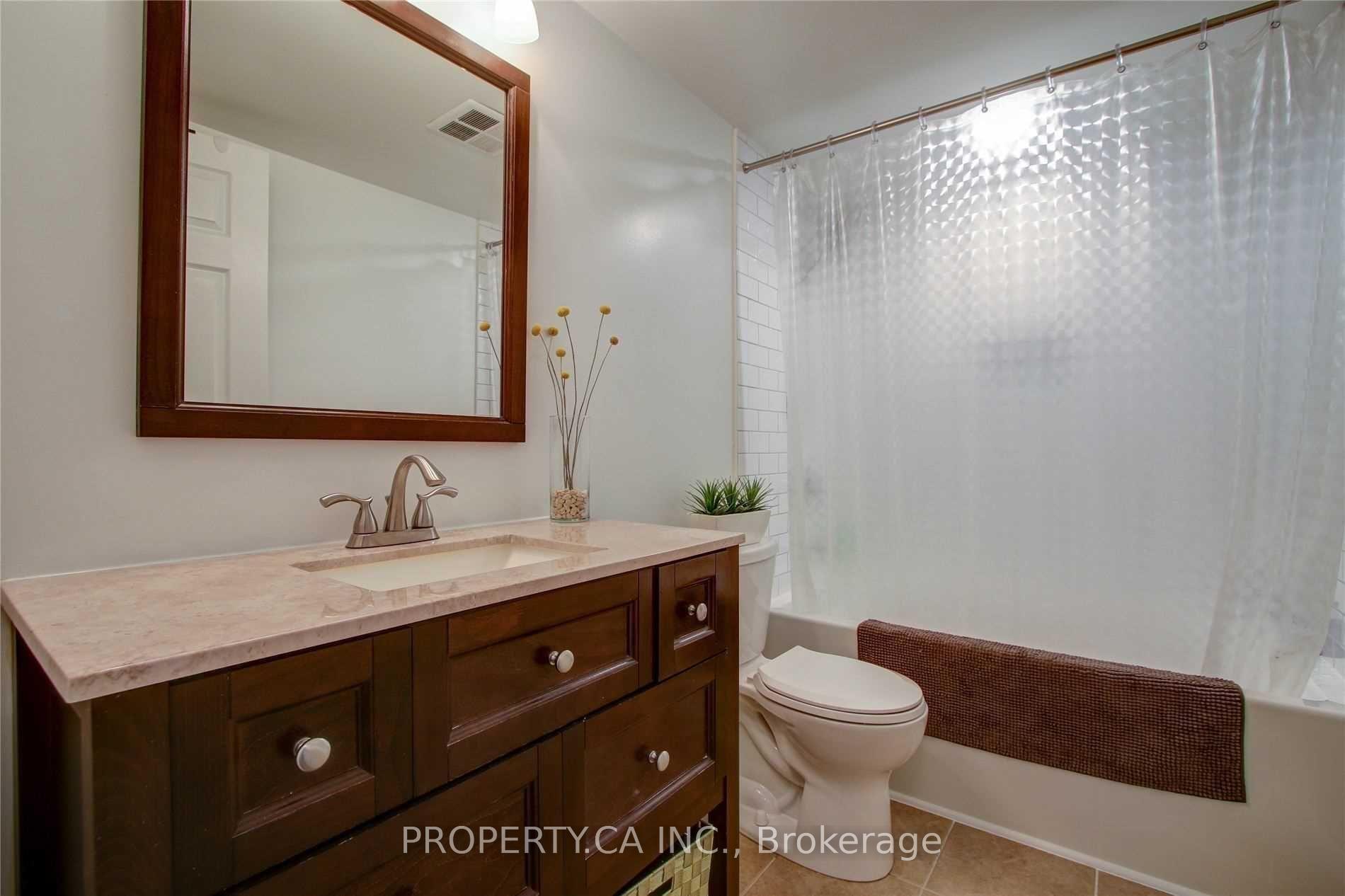 92 King Street E 606, Toronto Unit: 606