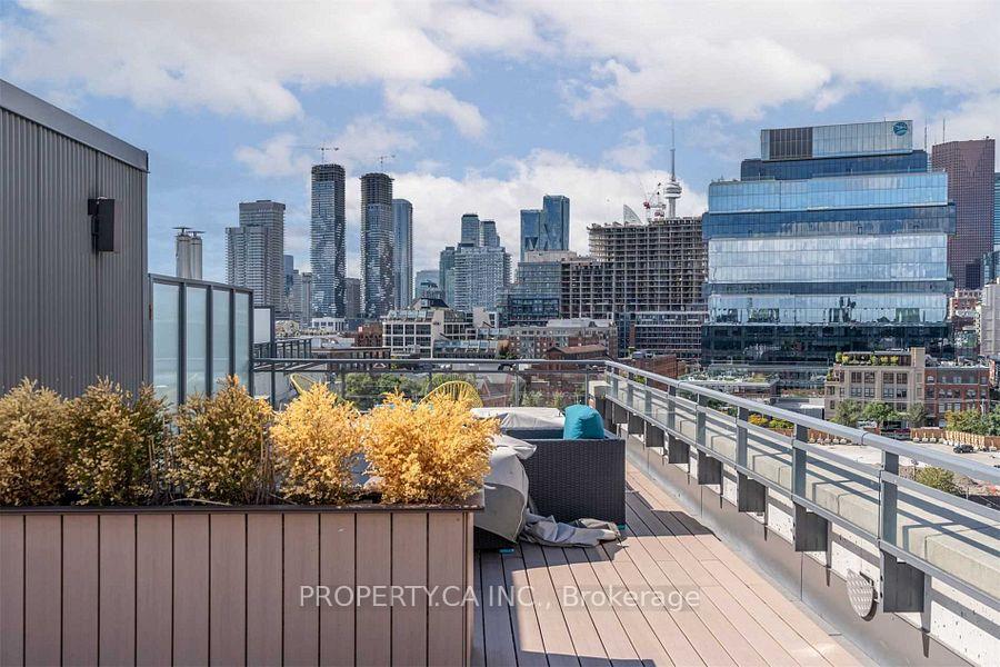 90 Trinity Street 506, Toronto Unit: 506