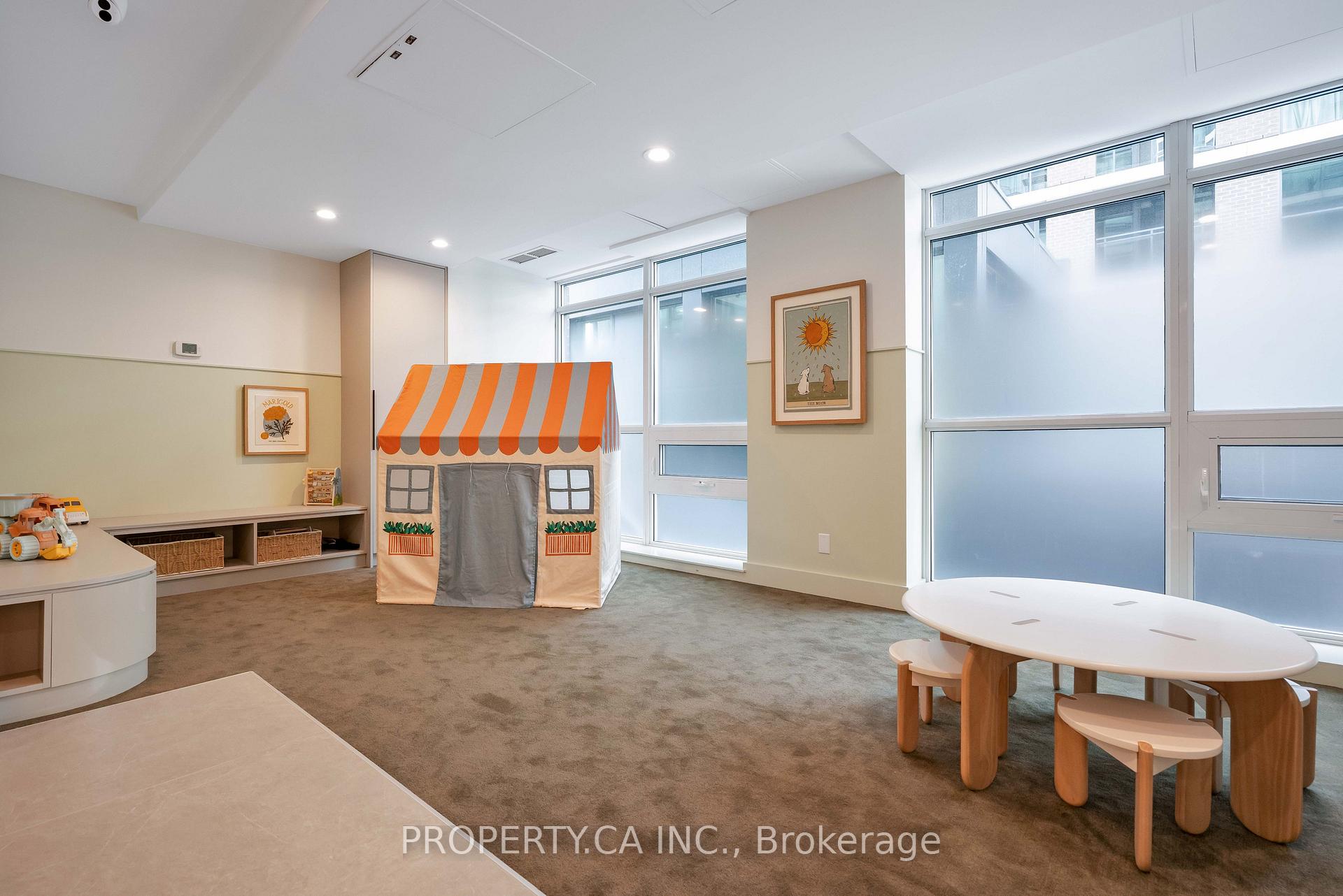 1171 Queen Street W 413, Toronto Unit: 413
