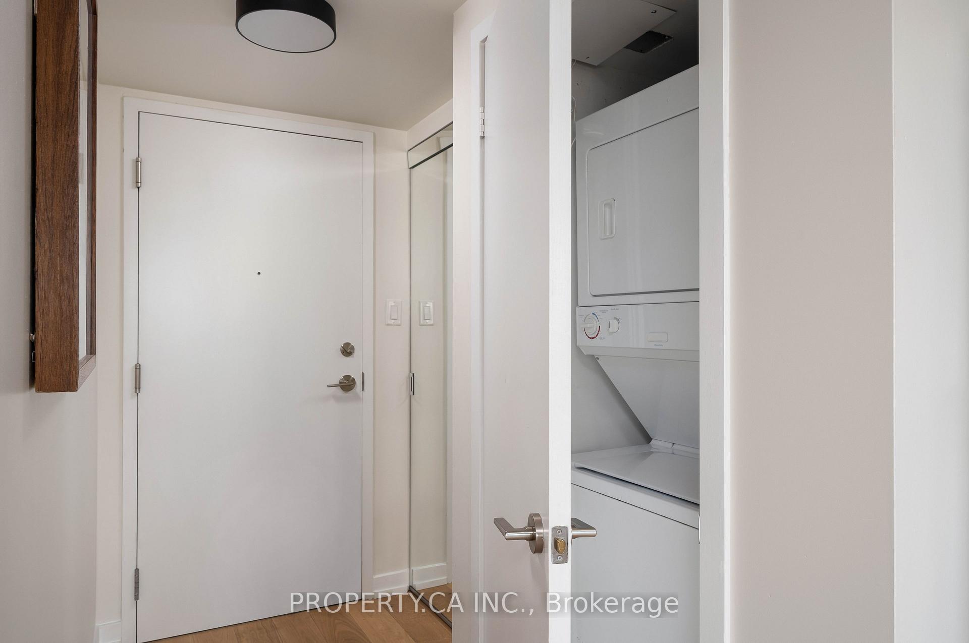 1171 Queen Street W 413, Toronto Unit: 413