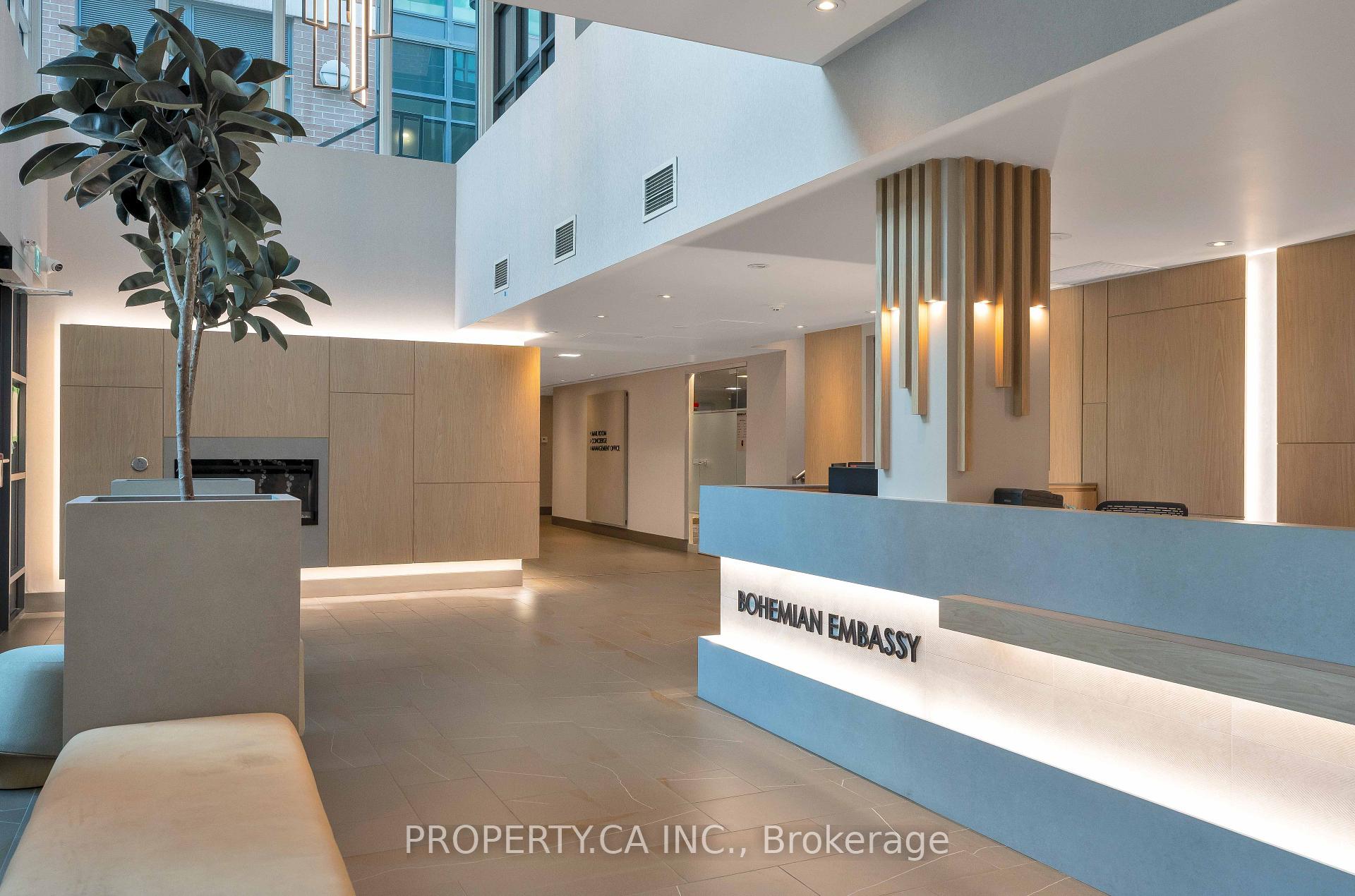 1171 Queen Street W 413, Toronto Unit: 413
