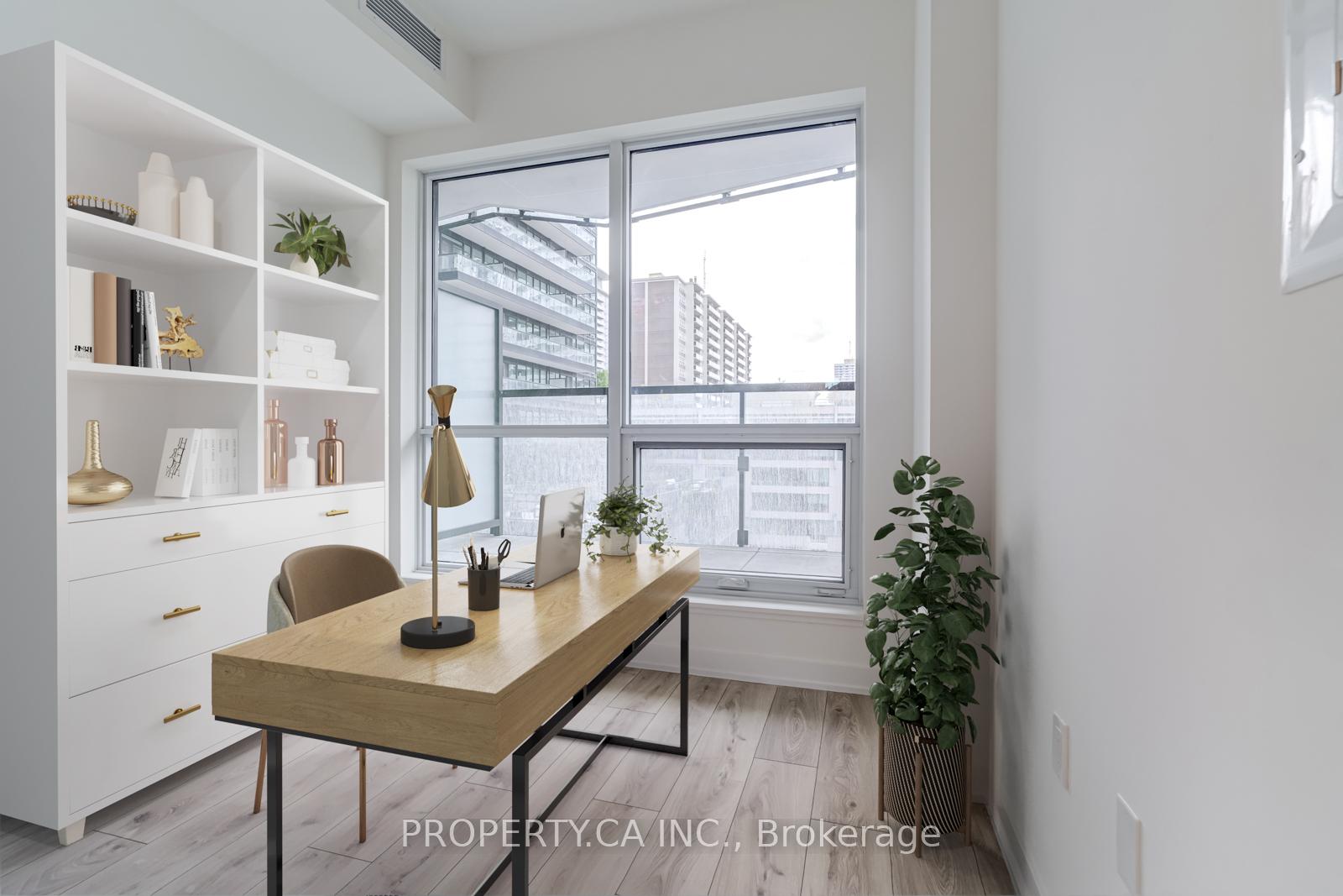 120 Broadway Avenue N714, Toronto Unit: N714
