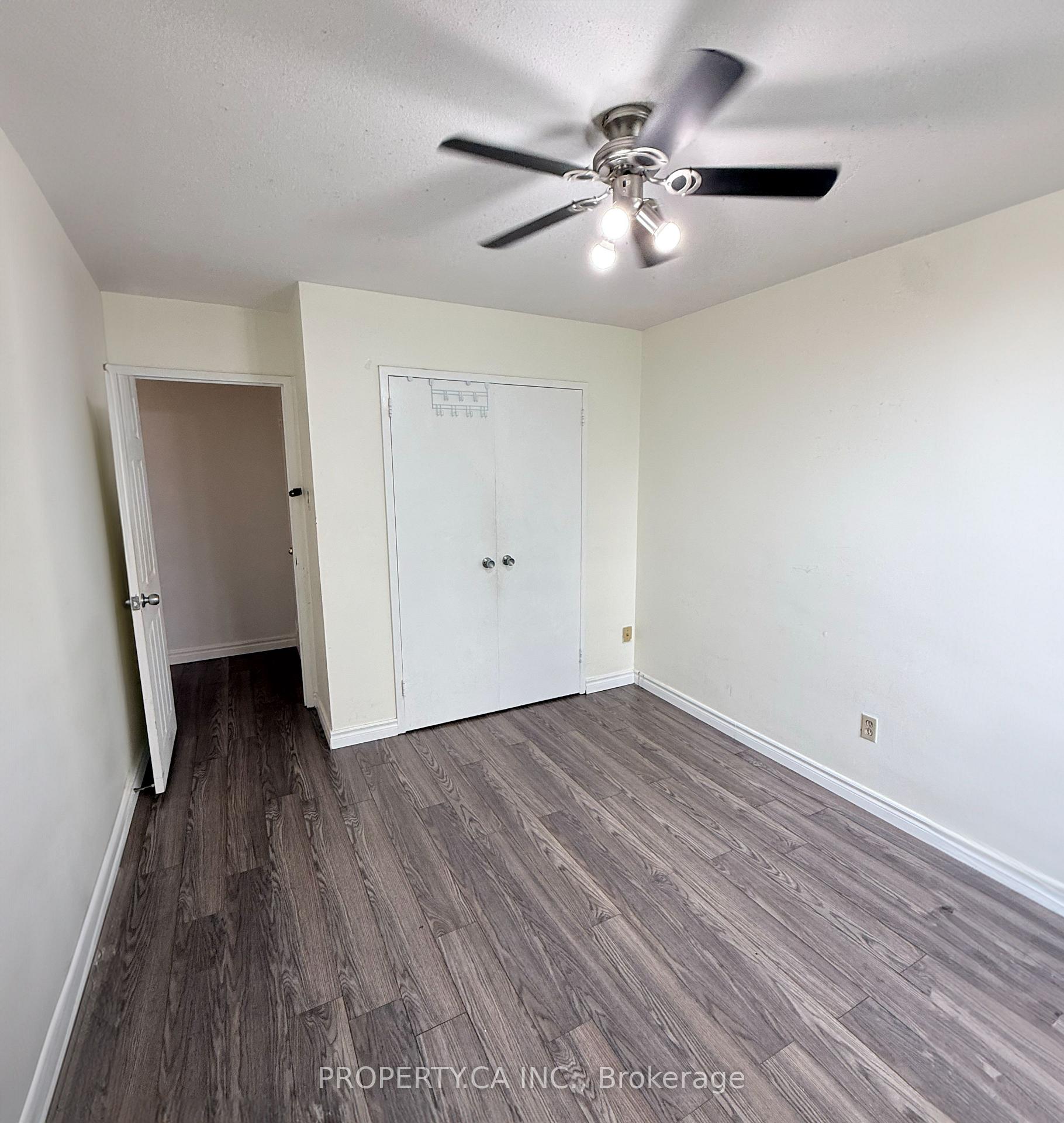 10 Parkway Forest Drive 411, Toronto Unit: 411