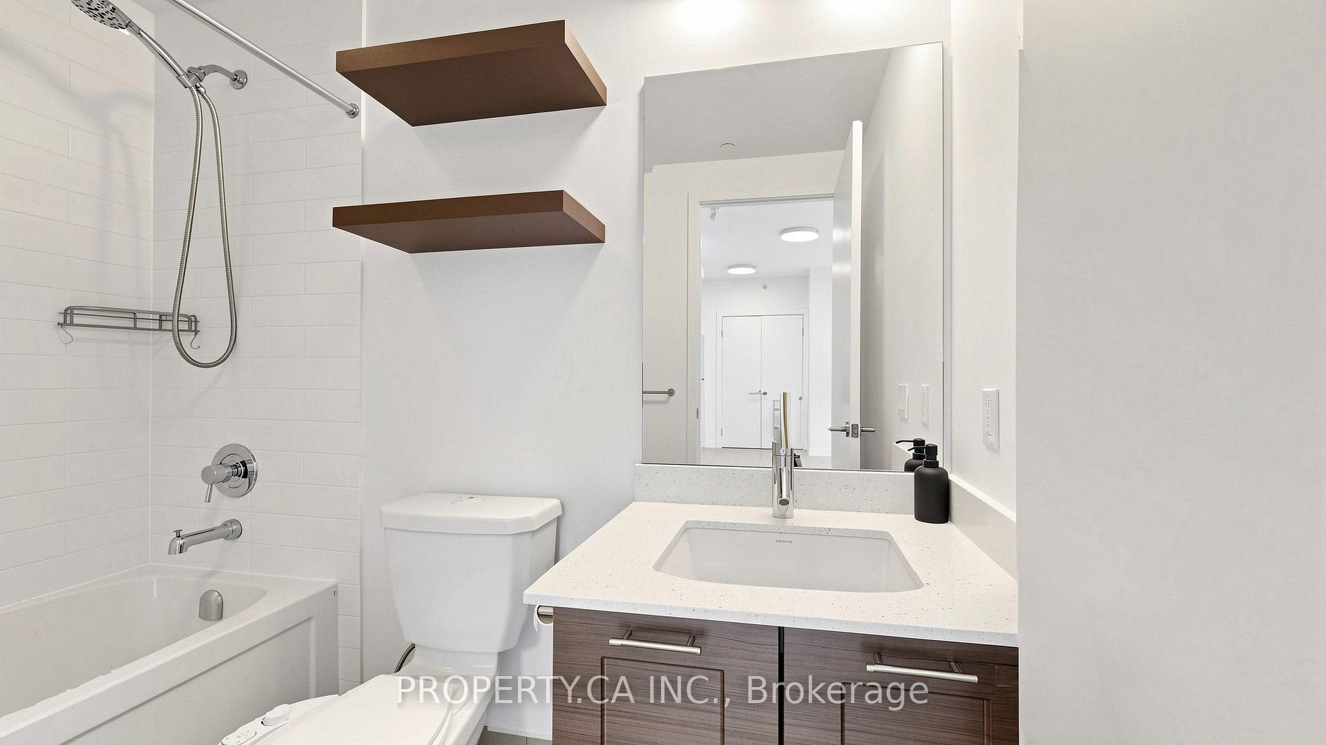 20 Bruyeres Mews 1202, Toronto Unit: 1202