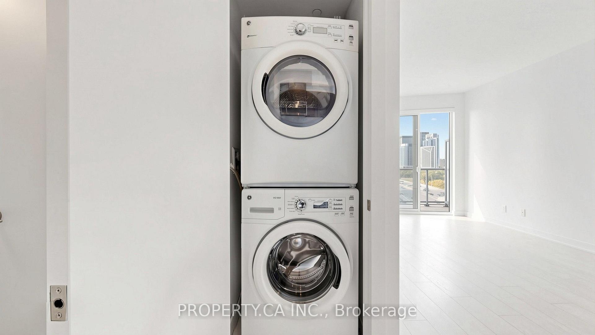 20 Bruyeres Mews 1202, Toronto Unit: 1202