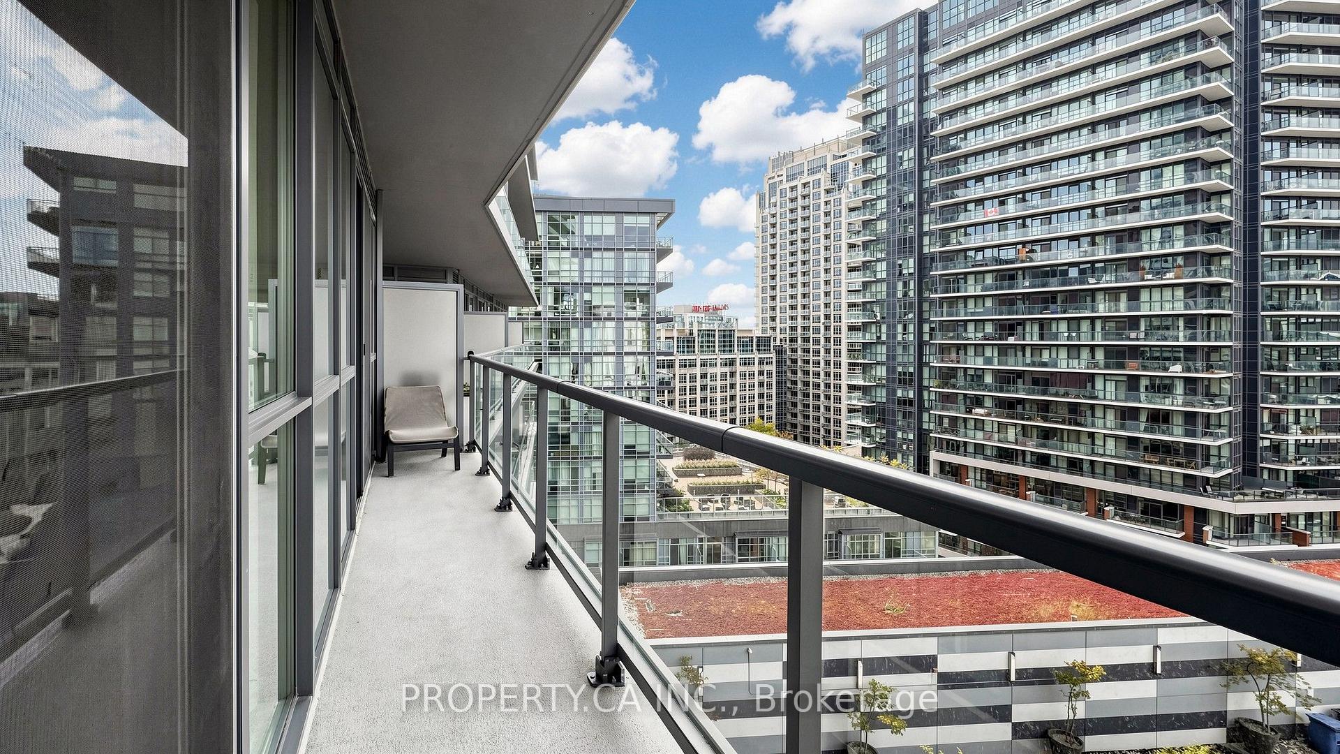20 Bruyeres Mews 1202, Toronto Unit: 1202