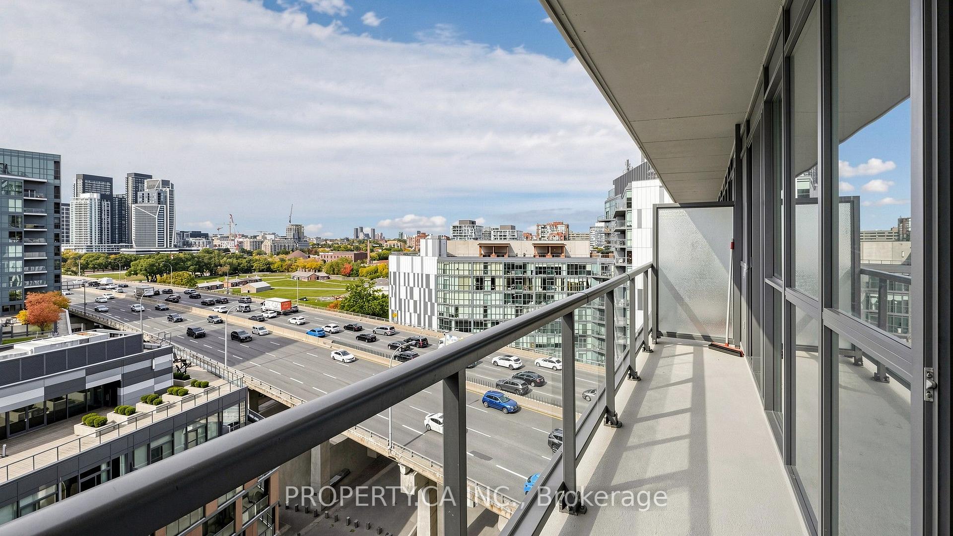 20 Bruyeres Mews 1202, Toronto Unit: 1202