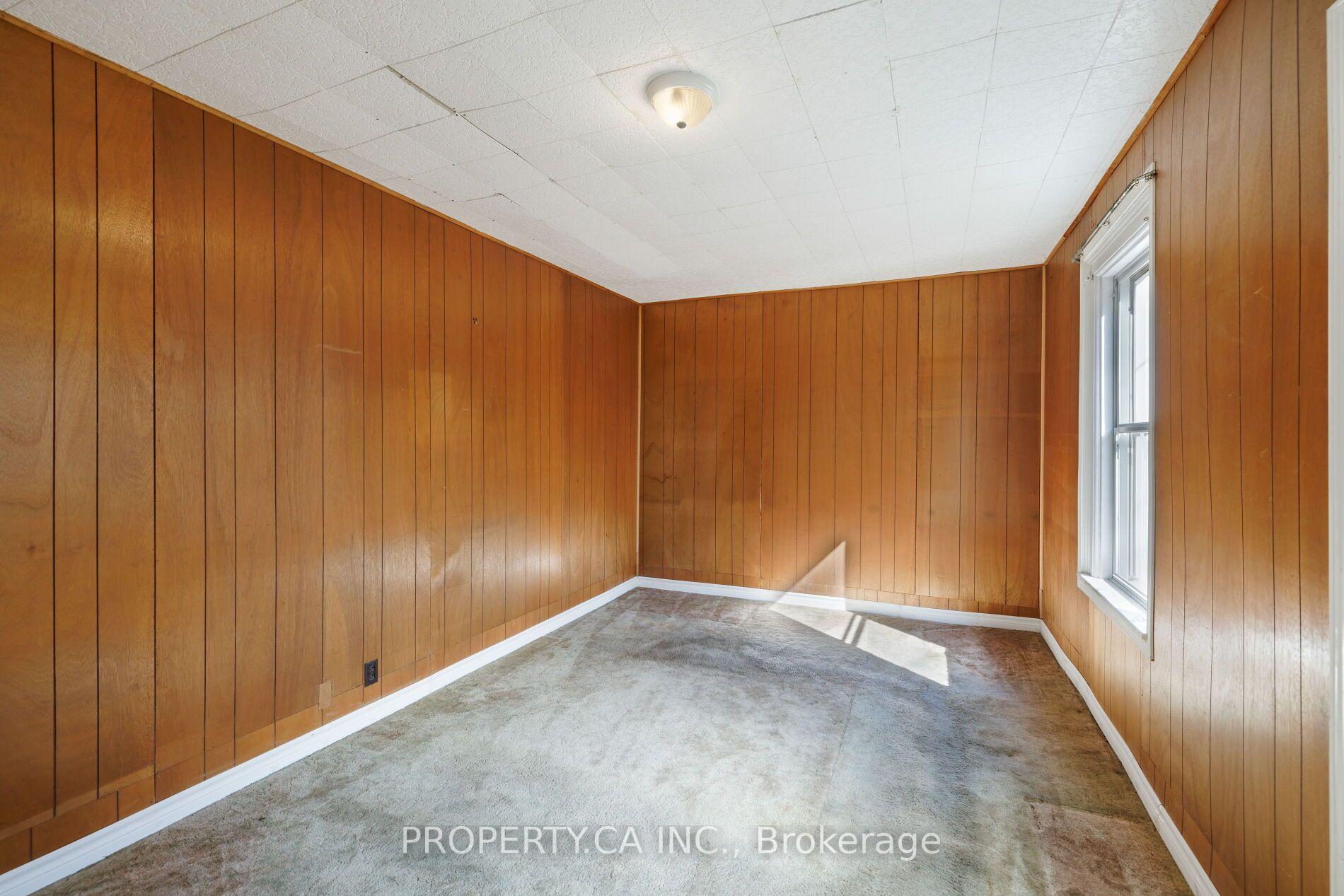 195 Shaw Street, Toronto