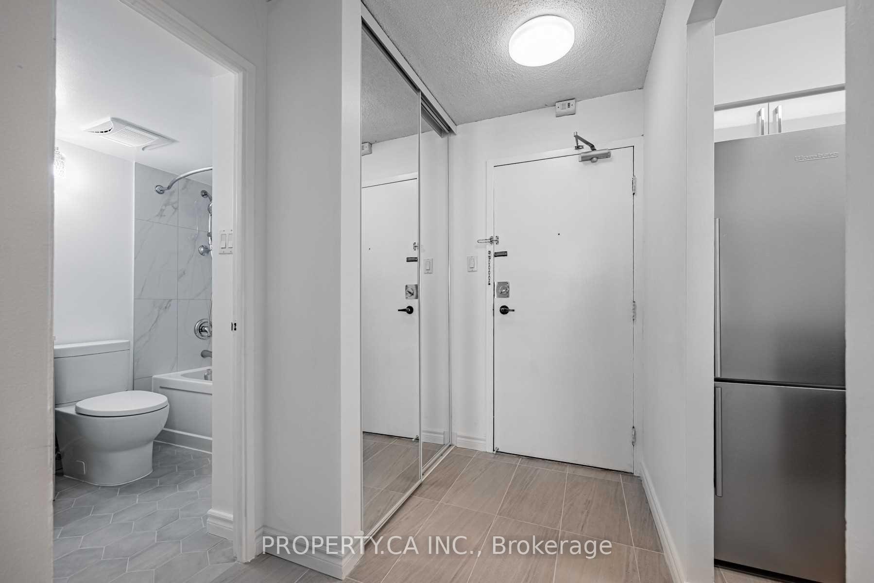 120 St Patrick Street 807, Toronto Unit: 807