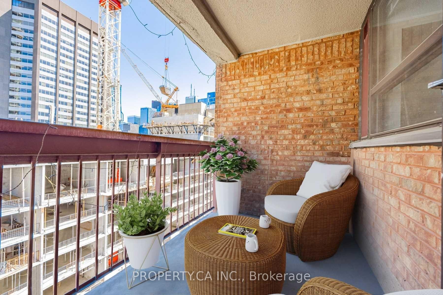 120 St Patrick Street 807, Toronto Unit: 807