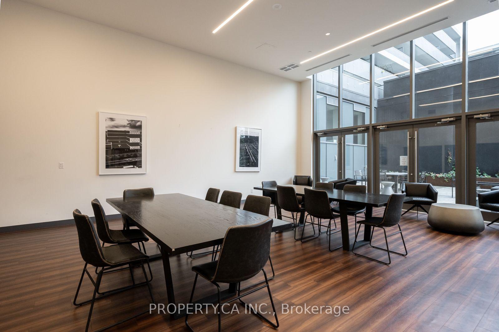 120 Varna Drive 412, Toronto Unit: 412