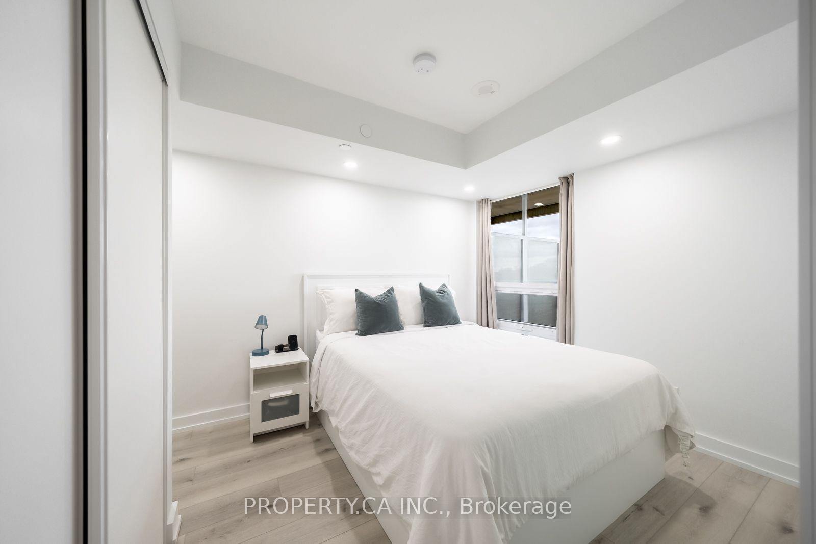 120 Varna Drive 412, Toronto Unit: 412