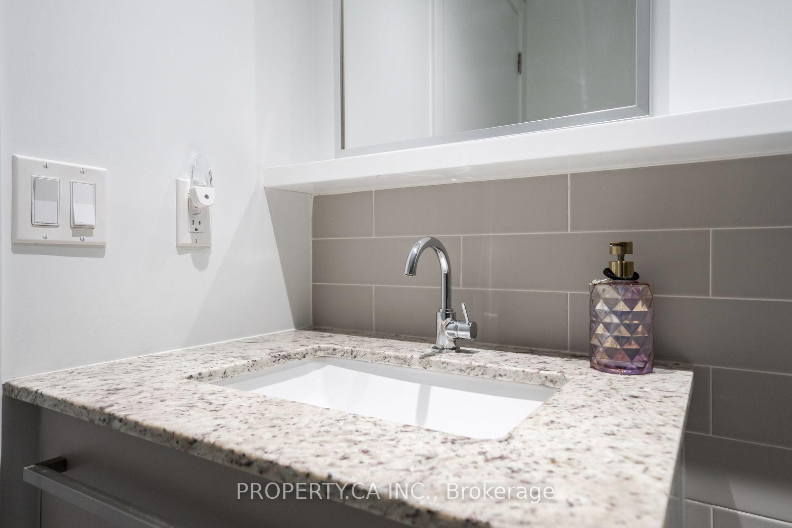 120 Varna Drive 412, Toronto Unit: 412