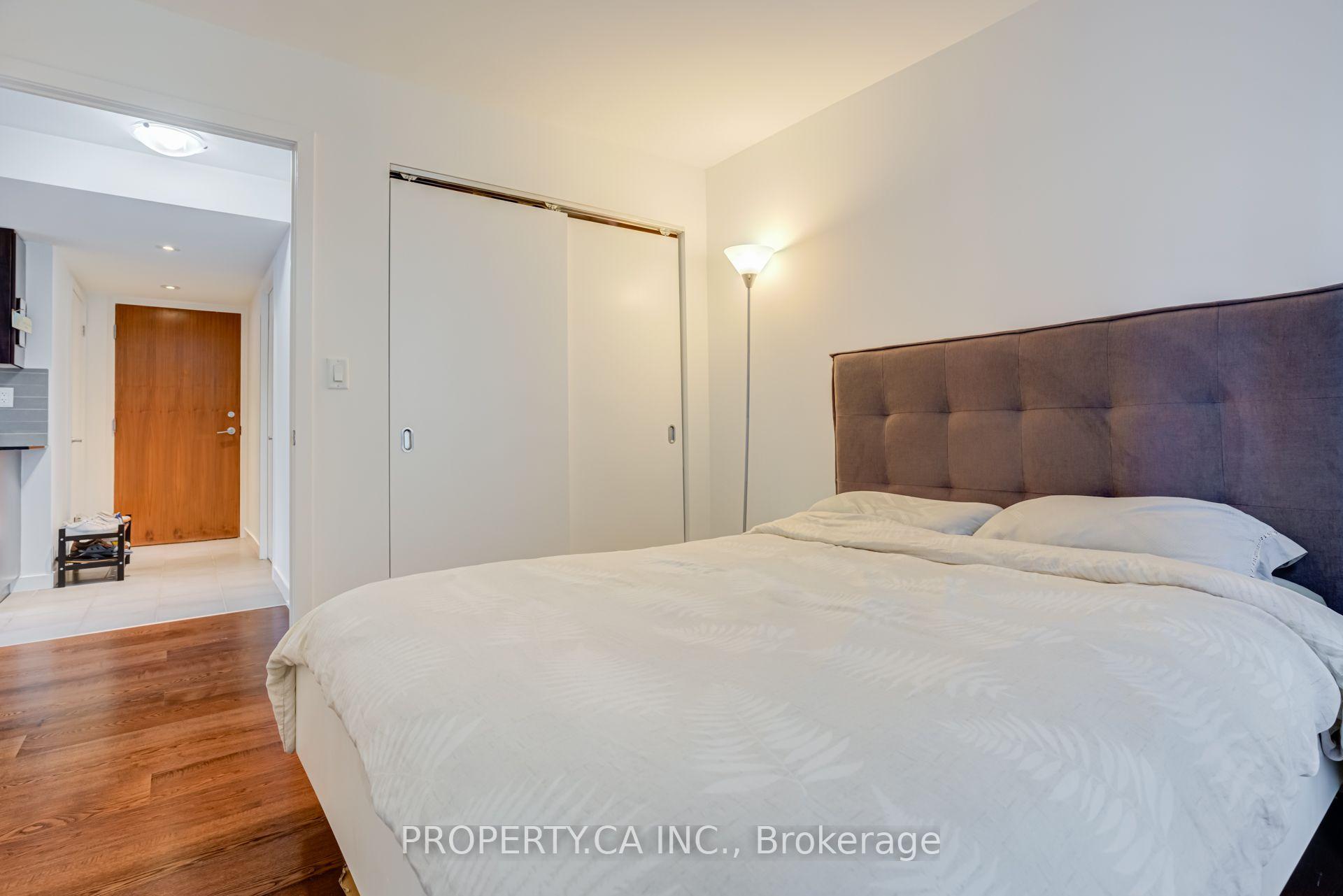 33 Lombard Street 303, Toronto Unit: 303