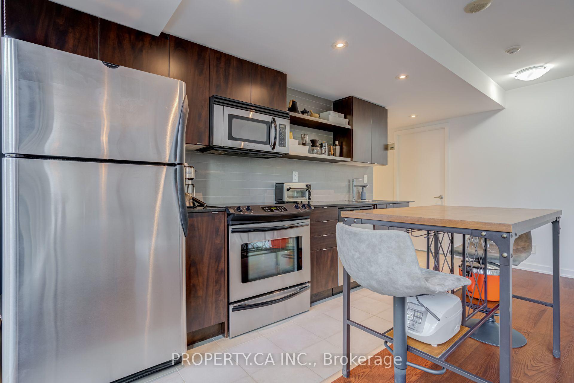 33 Lombard Street 303, Toronto Unit: 303