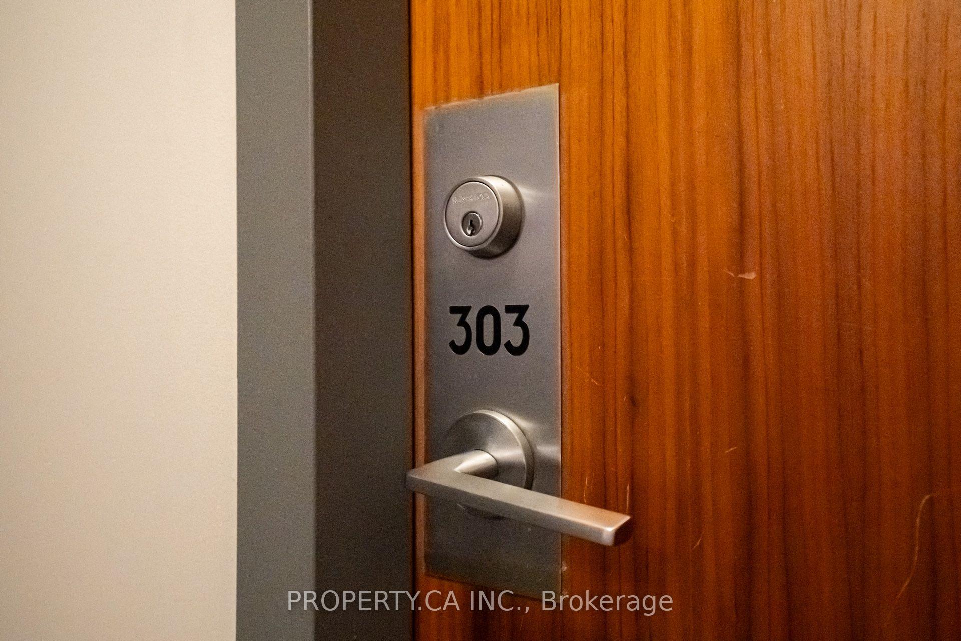 33 Lombard Street 303, Toronto Unit: 303