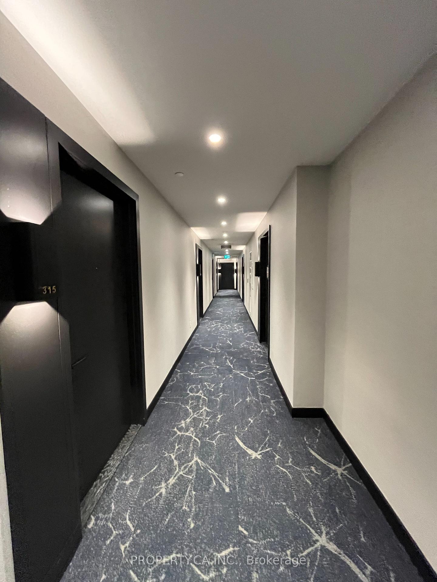 500 Dupont Street 320, Toronto Unit: 320