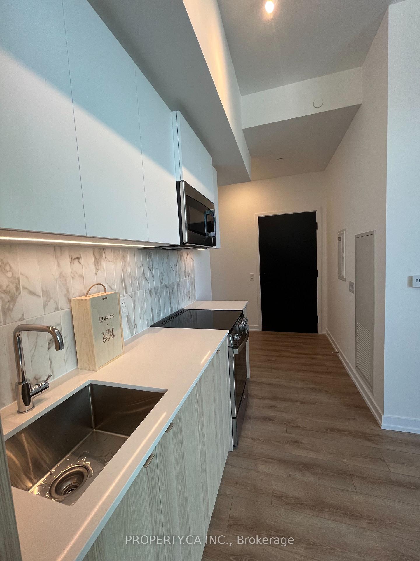 500 Dupont Street 320, Toronto Unit: 320
