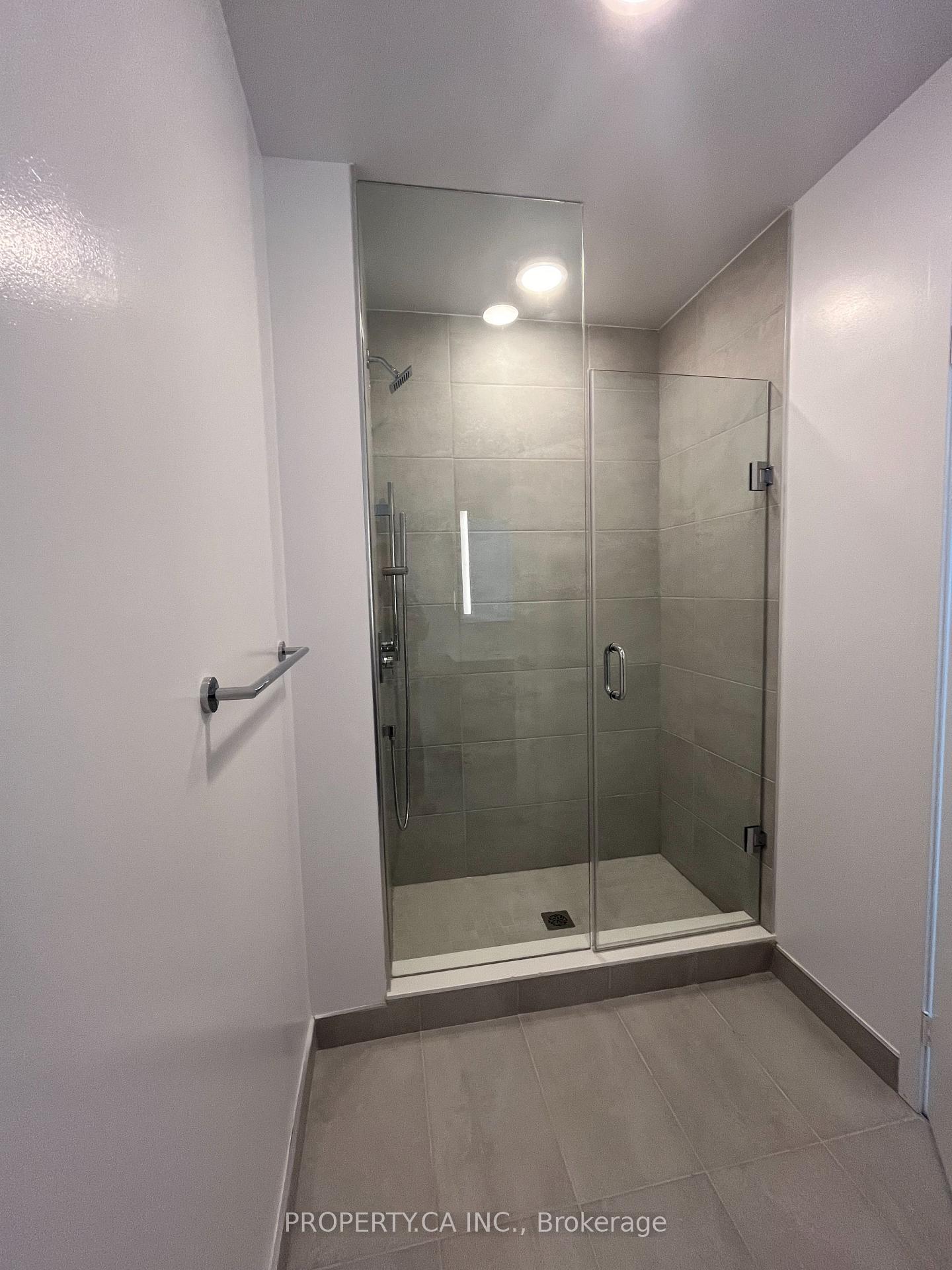 500 Dupont Street 320, Toronto Unit: 320