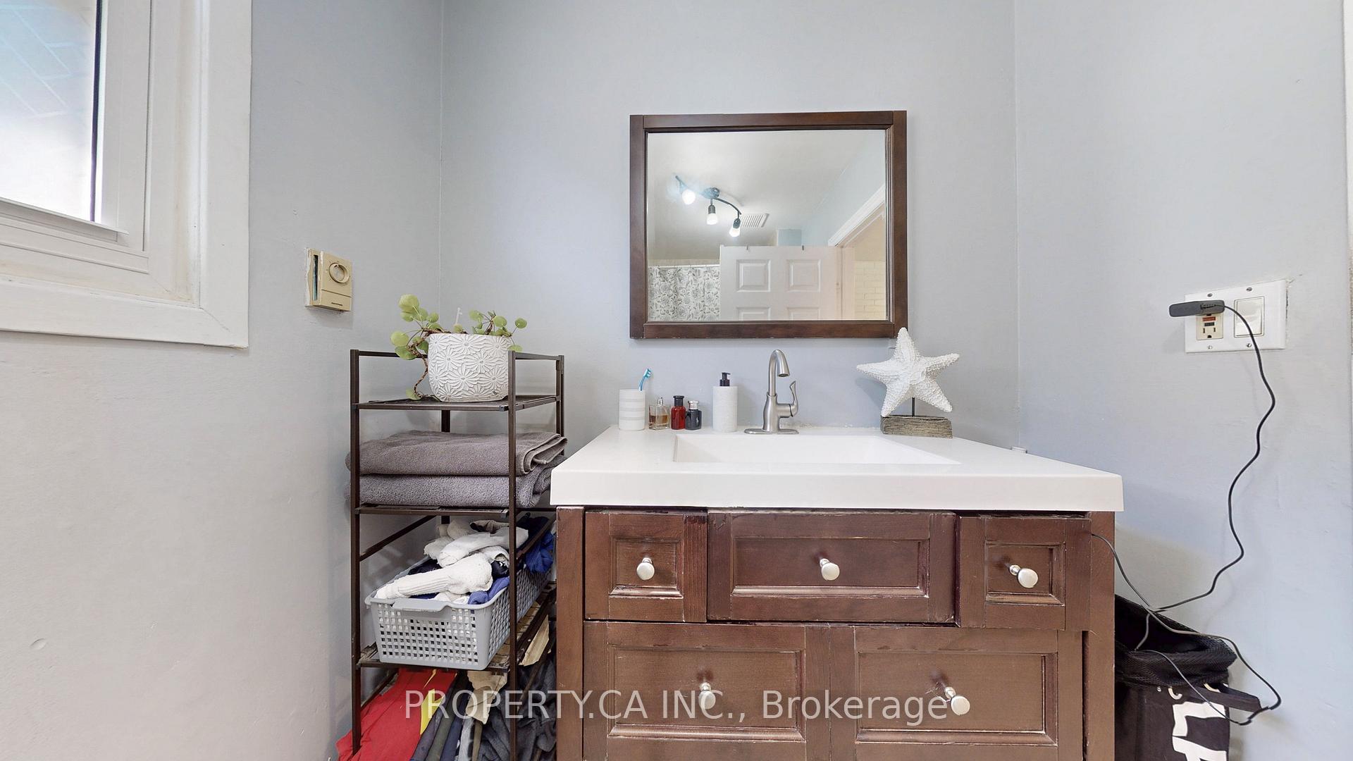 106 Park Road S