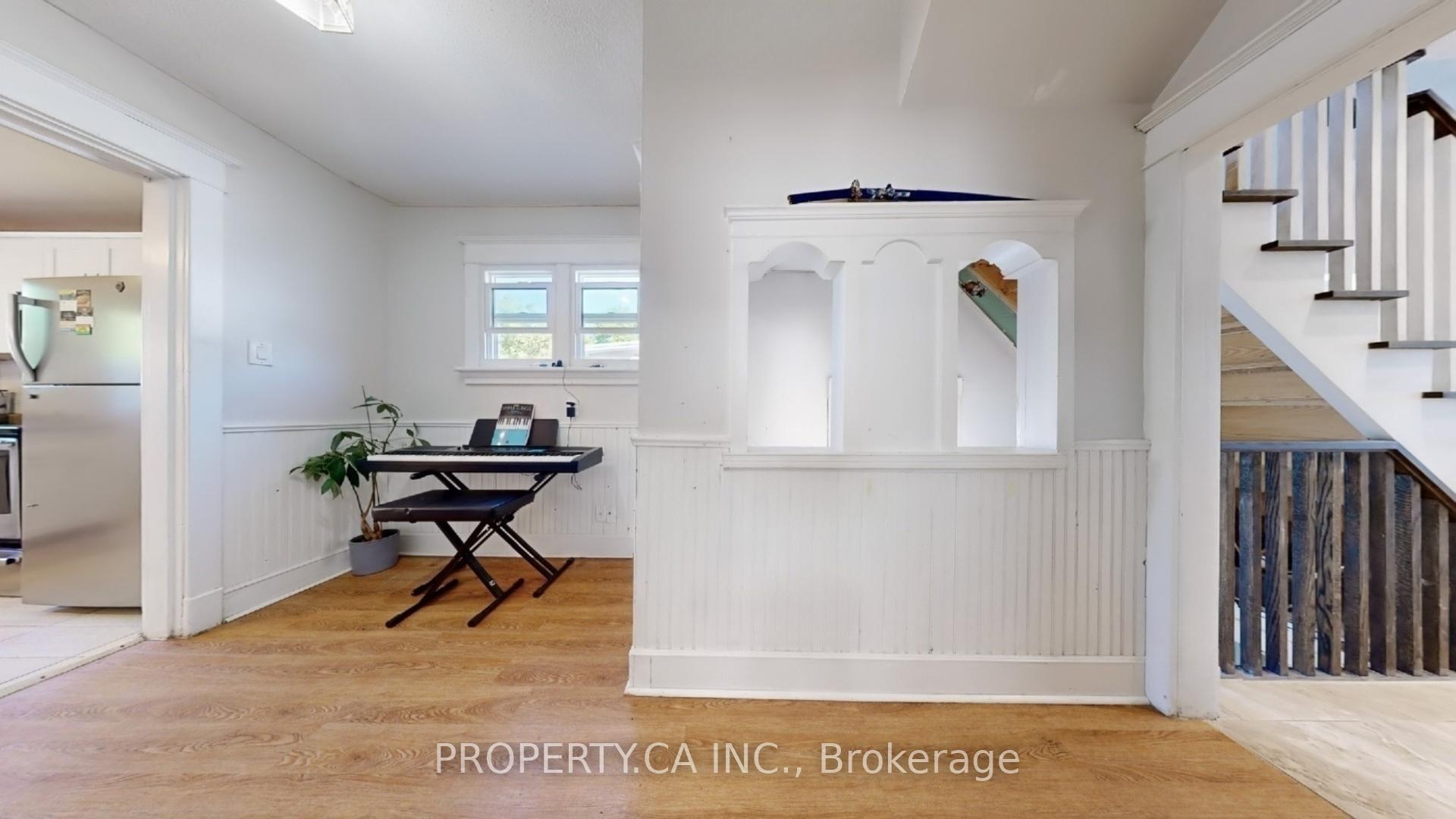 106 Park Road S