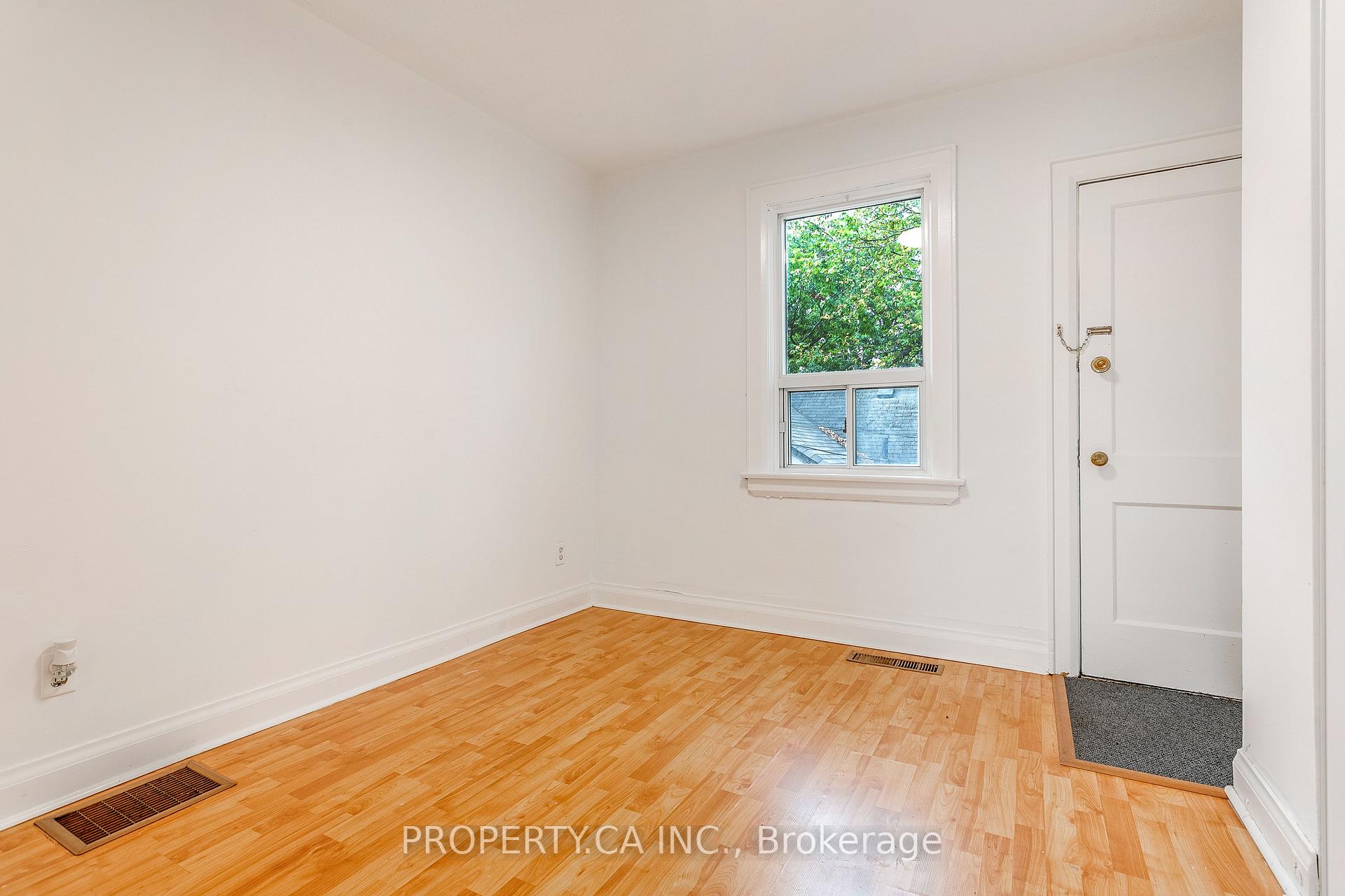 1011 Kingston Road 2nd Flr
