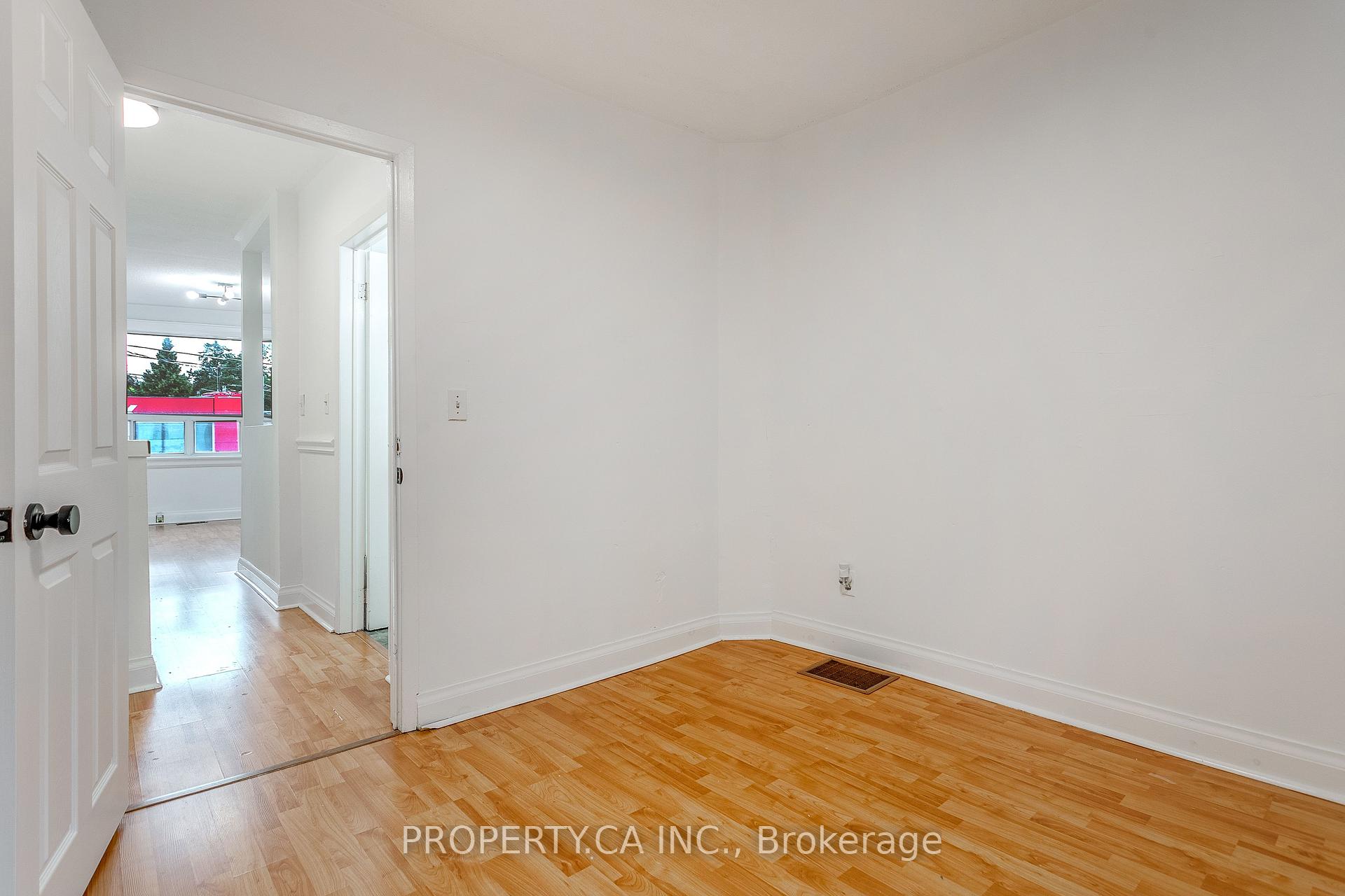 1011 Kingston Road 2nd Flr