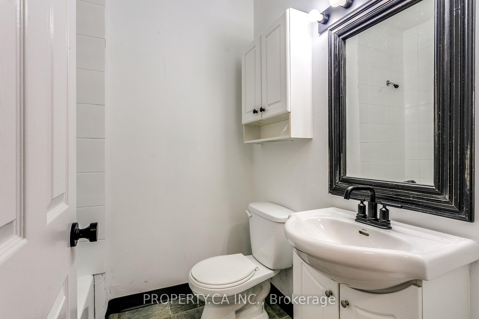 1011 Kingston Road 2nd Flr