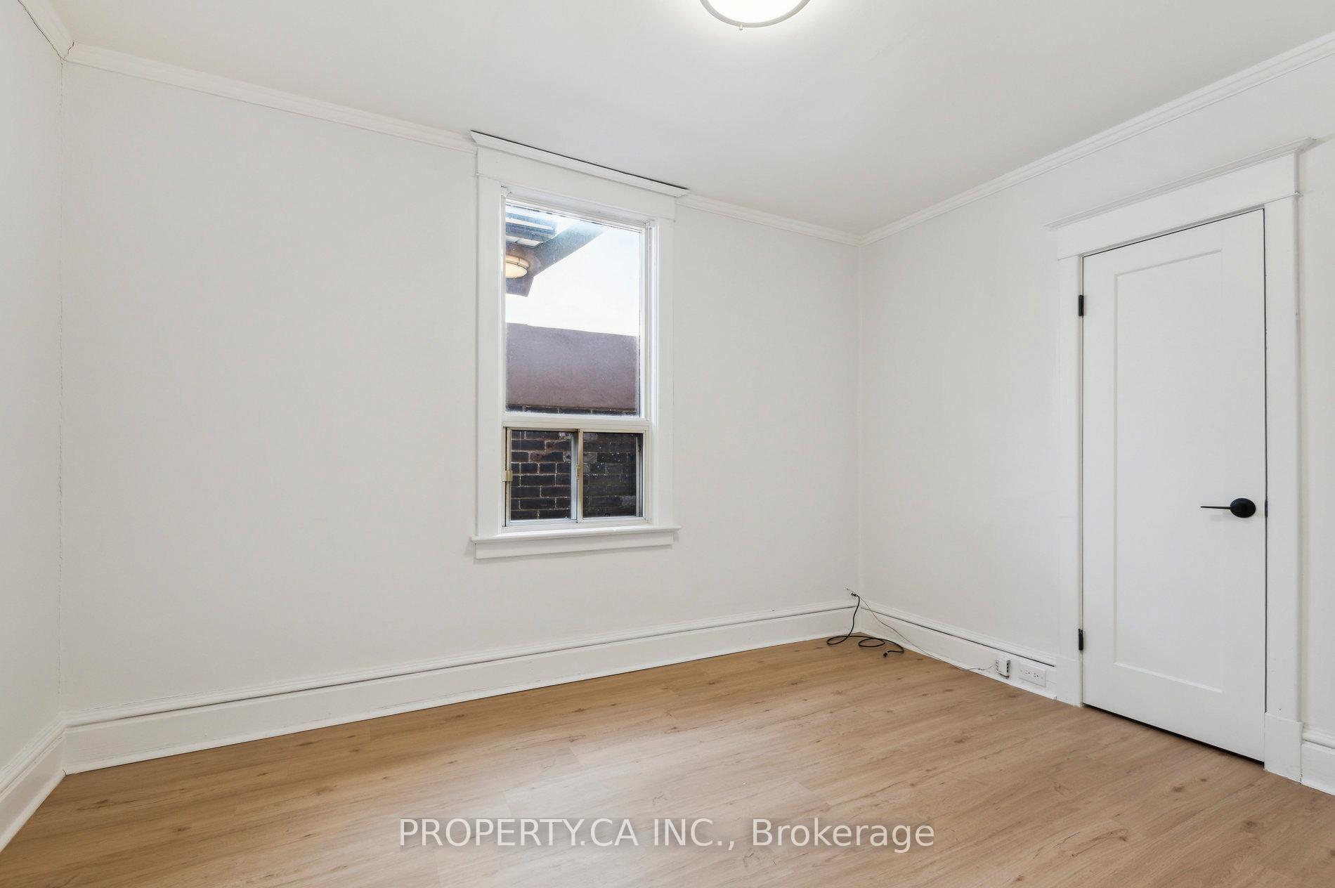 176 Gillard Avenue